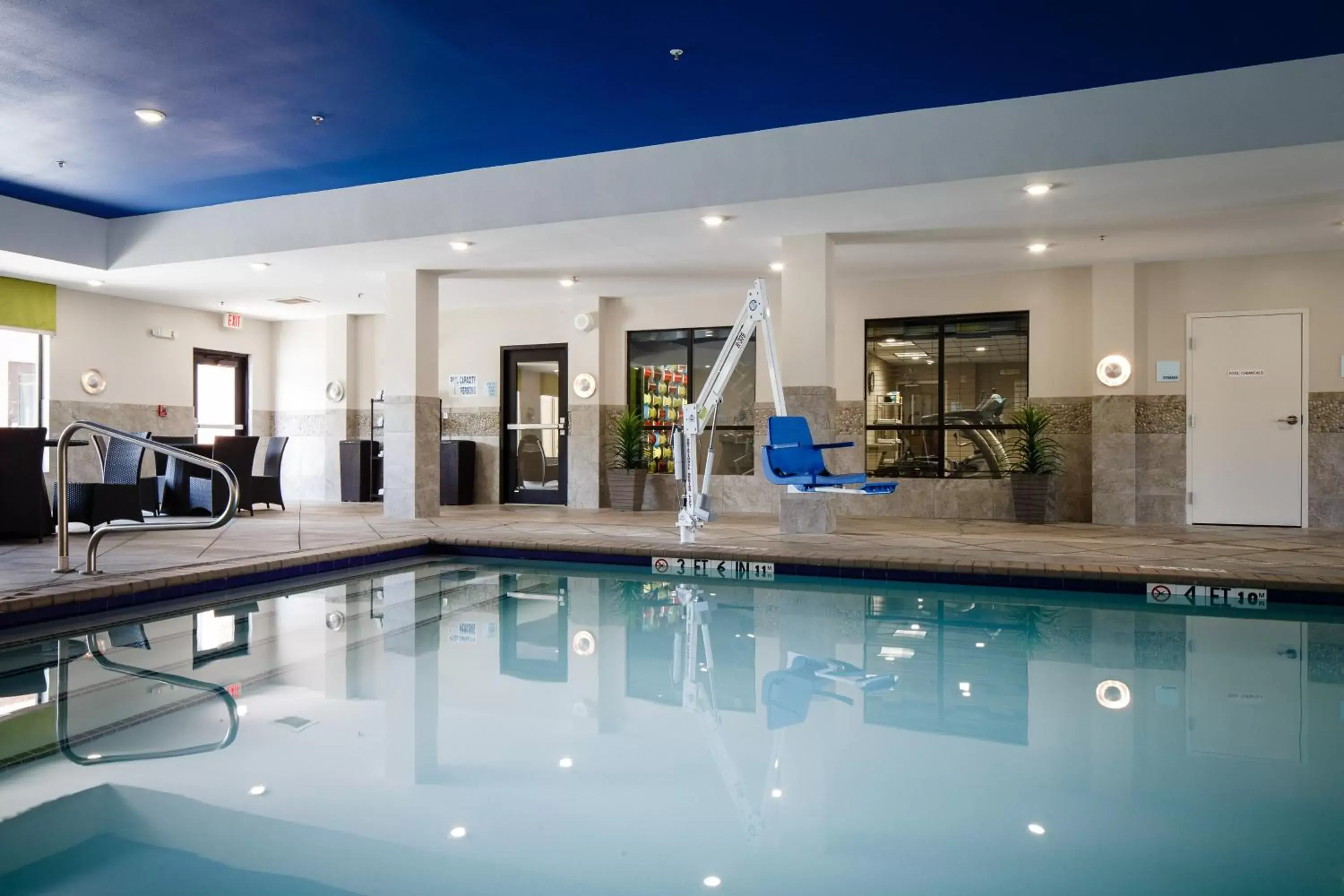 Swimming Pool in Holiday Inn Express El Reno, an IHG Hotel