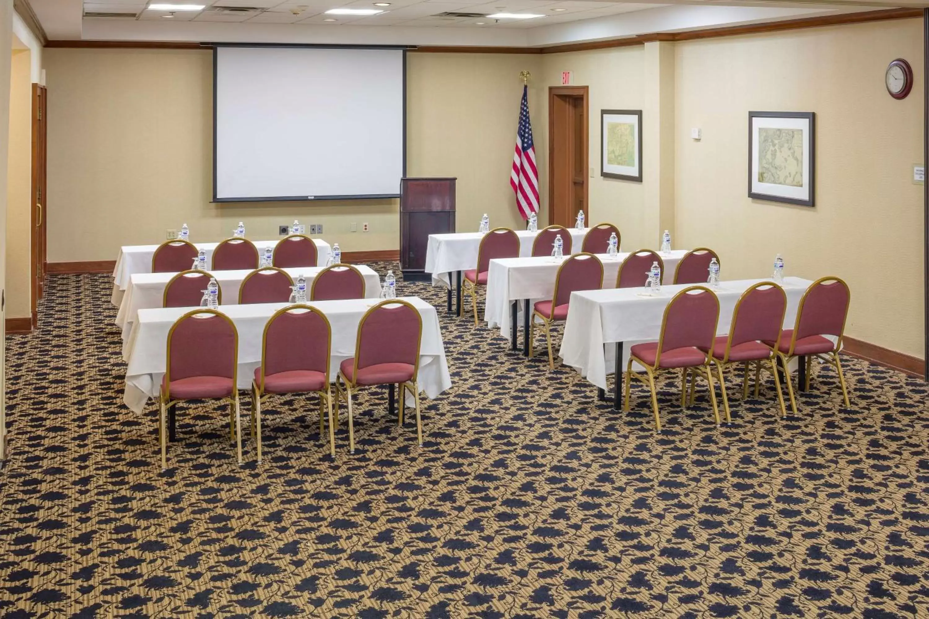 Meeting/conference room in DoubleTree by Hilton Boston Logan Airport Chelsea