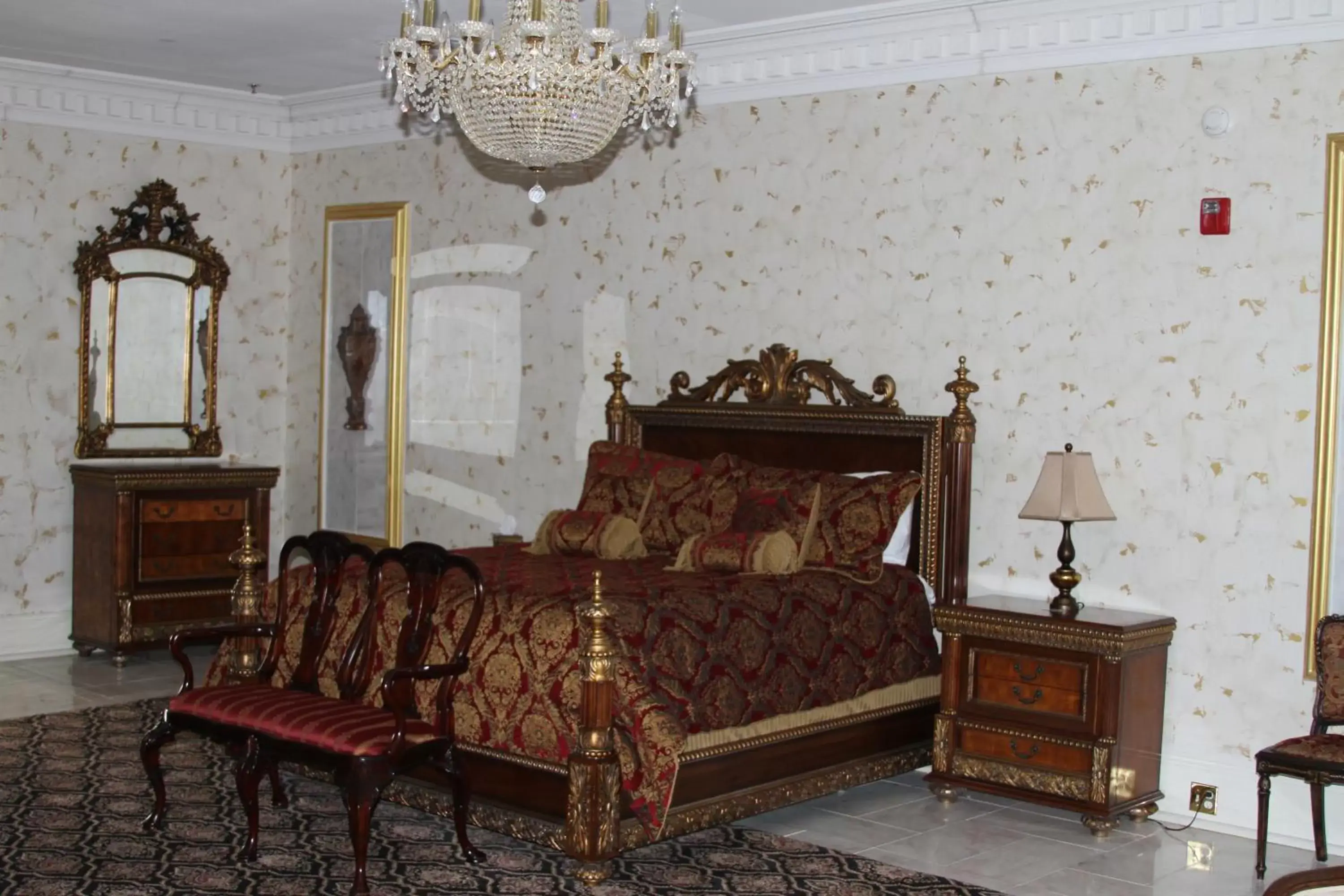 Governors Suite  in Dansereau House