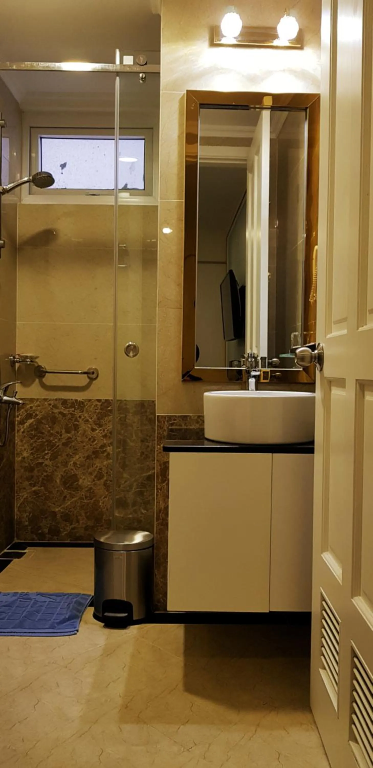 Huong Sen Annex Hotel