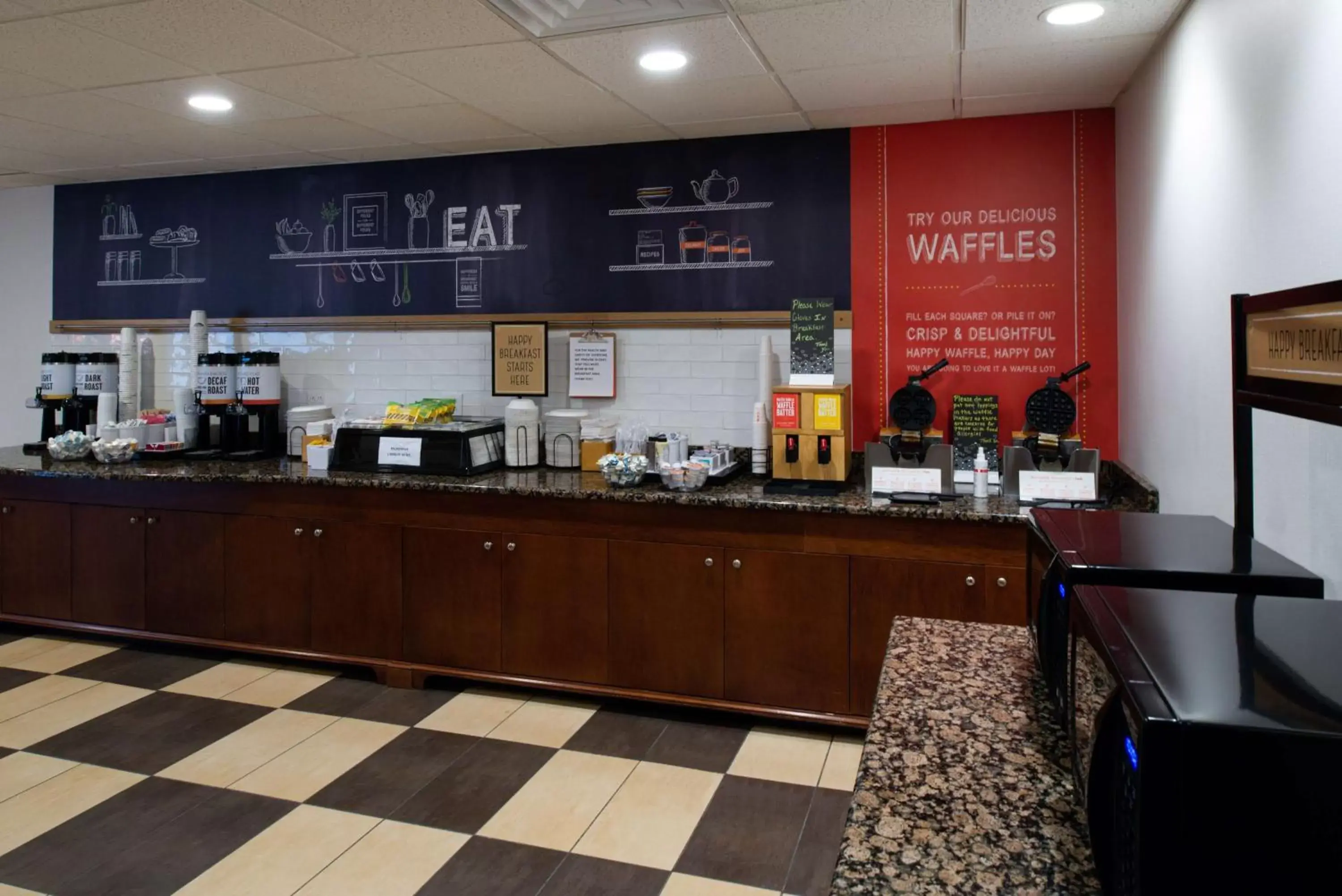 Breakfast, Restaurant/Places to Eat in Hampton Inn Wytheville