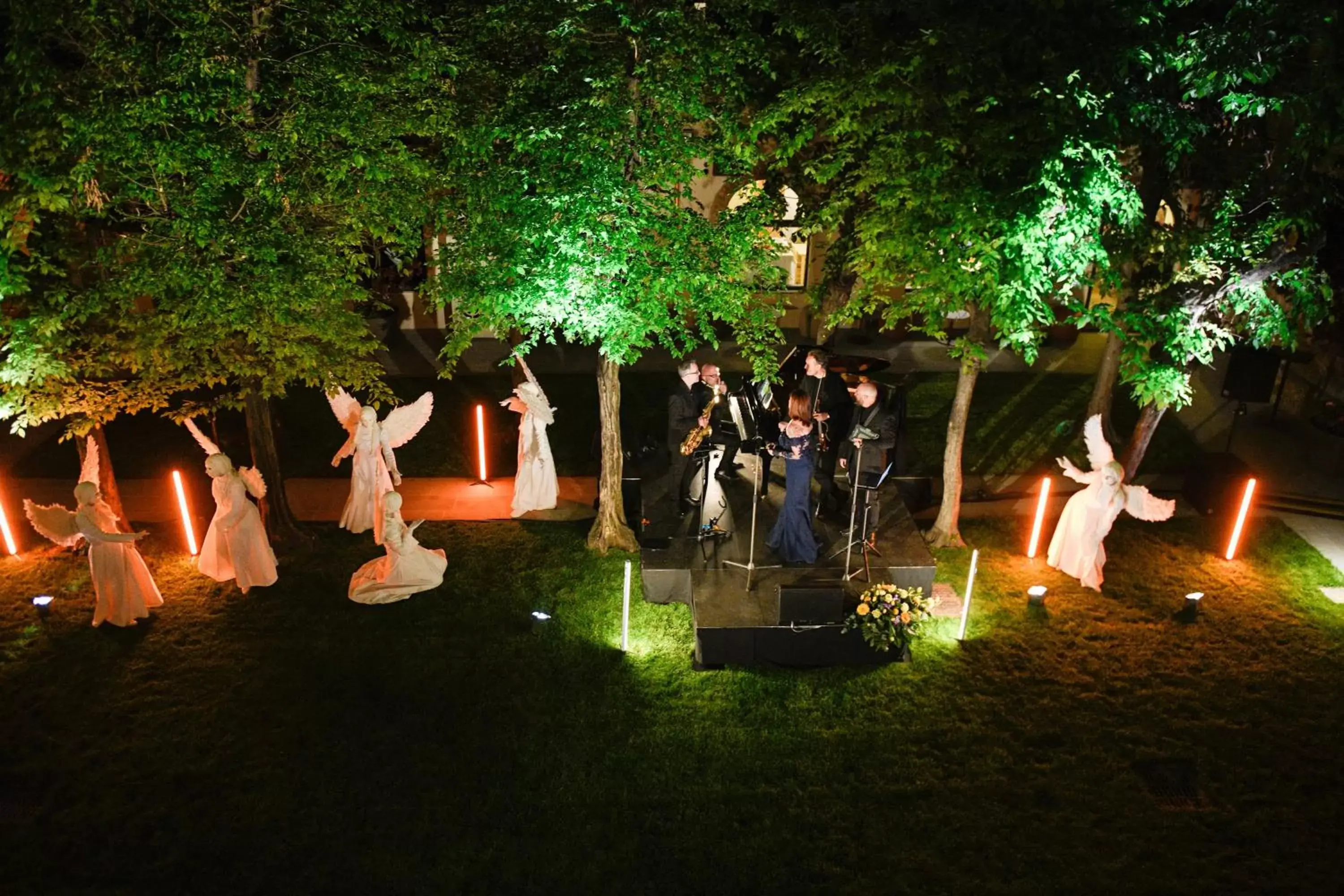 Restaurant/places to eat in Palazzo Santo Spirito Restaurant/places to eat in Palazzo Santo Spirito