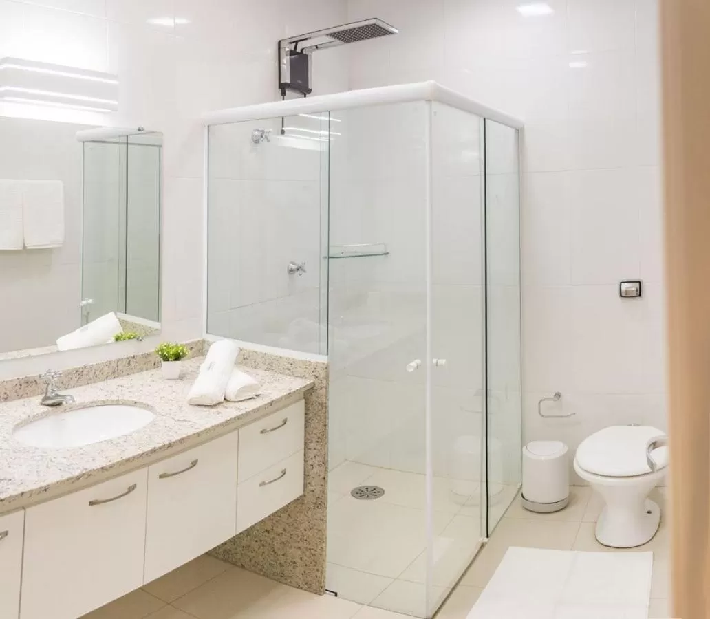 Shower, Bathroom in Pousada Serra Nascente do Sol