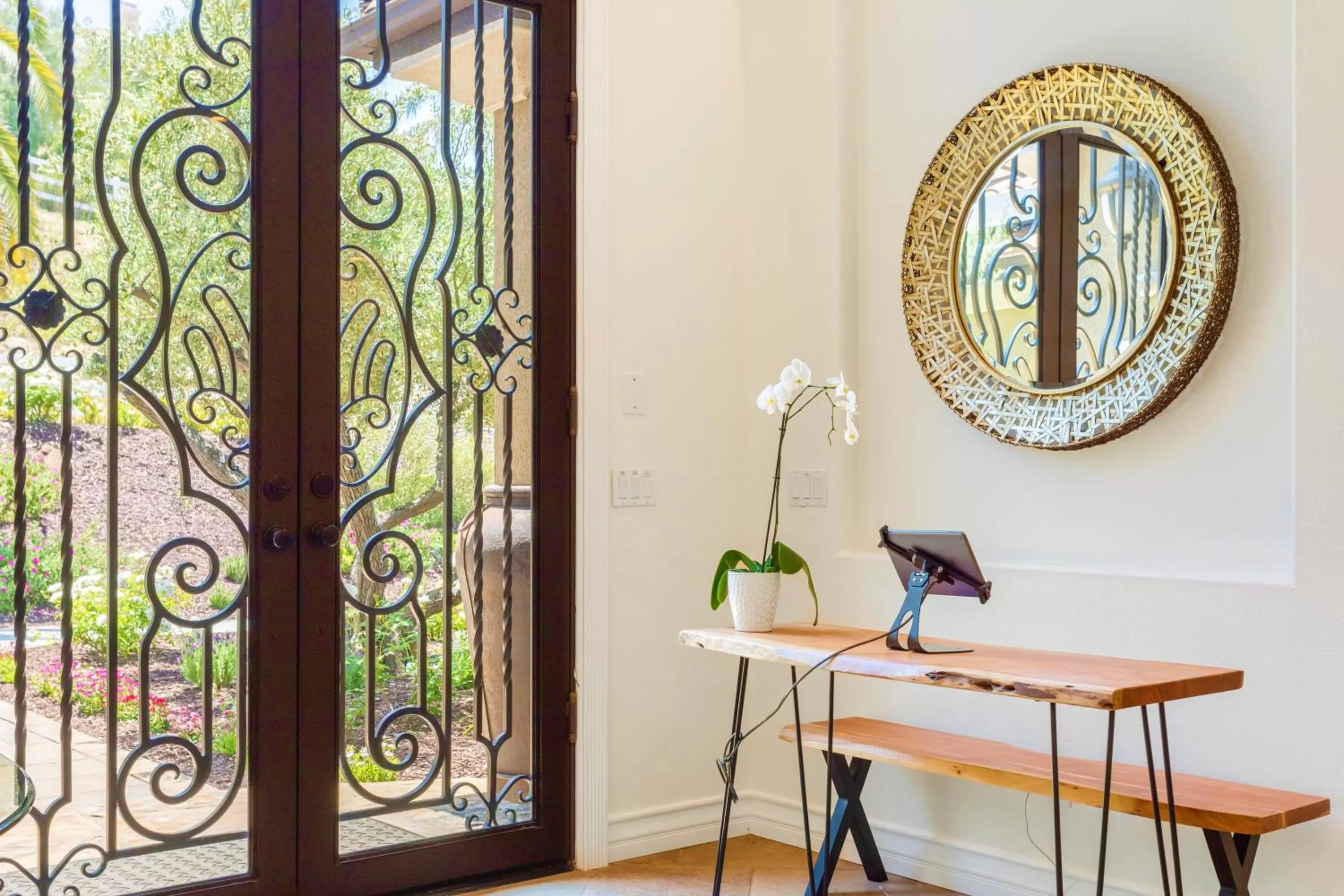 Lobby or reception in Gaia Inn & Spa- Adult Only- Temecula Wine Country