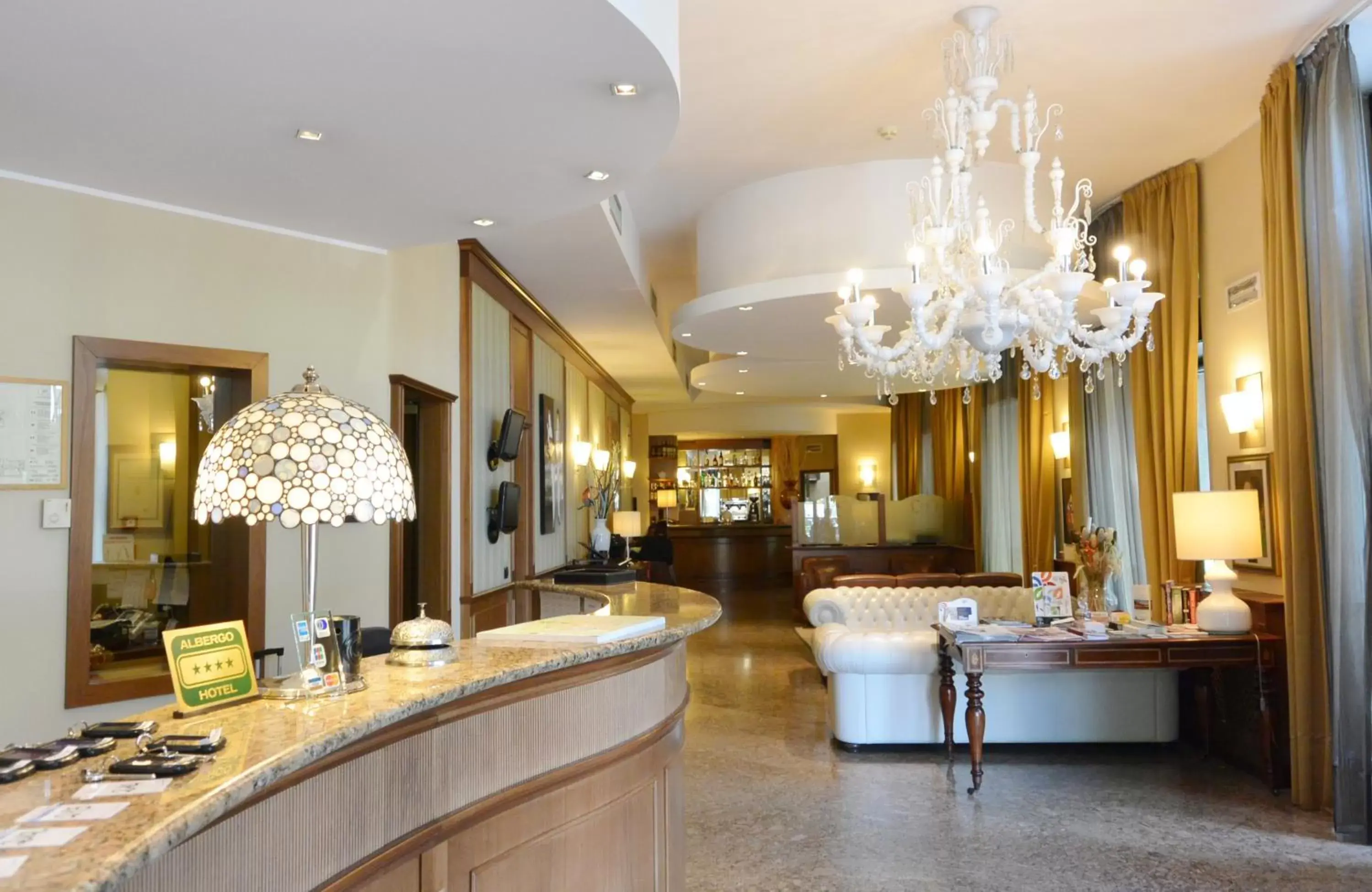 Lobby or reception, Restaurant/Places to Eat in Hotel Moderno