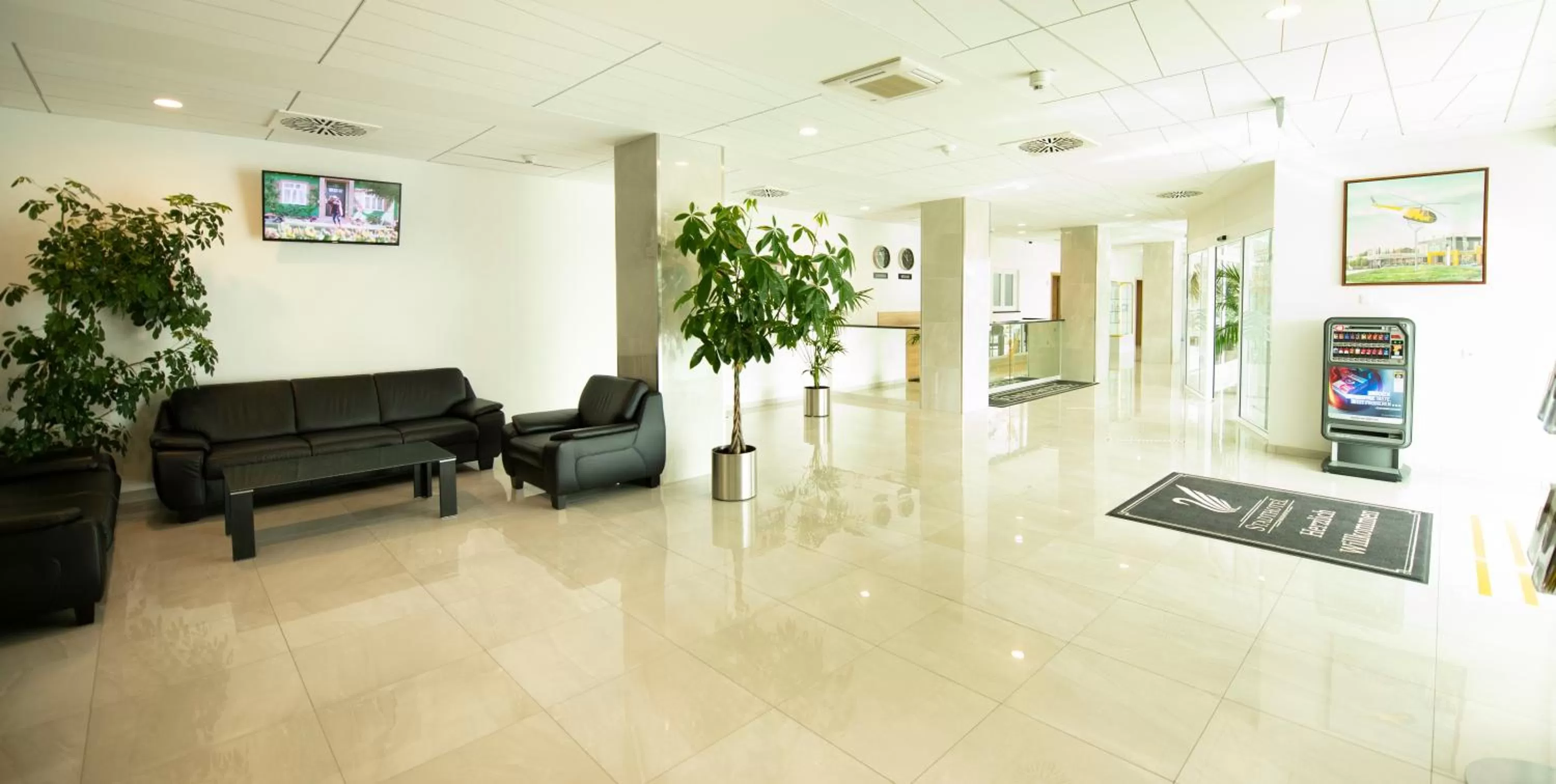 Lobby or reception in Stadthotel Donauwörth