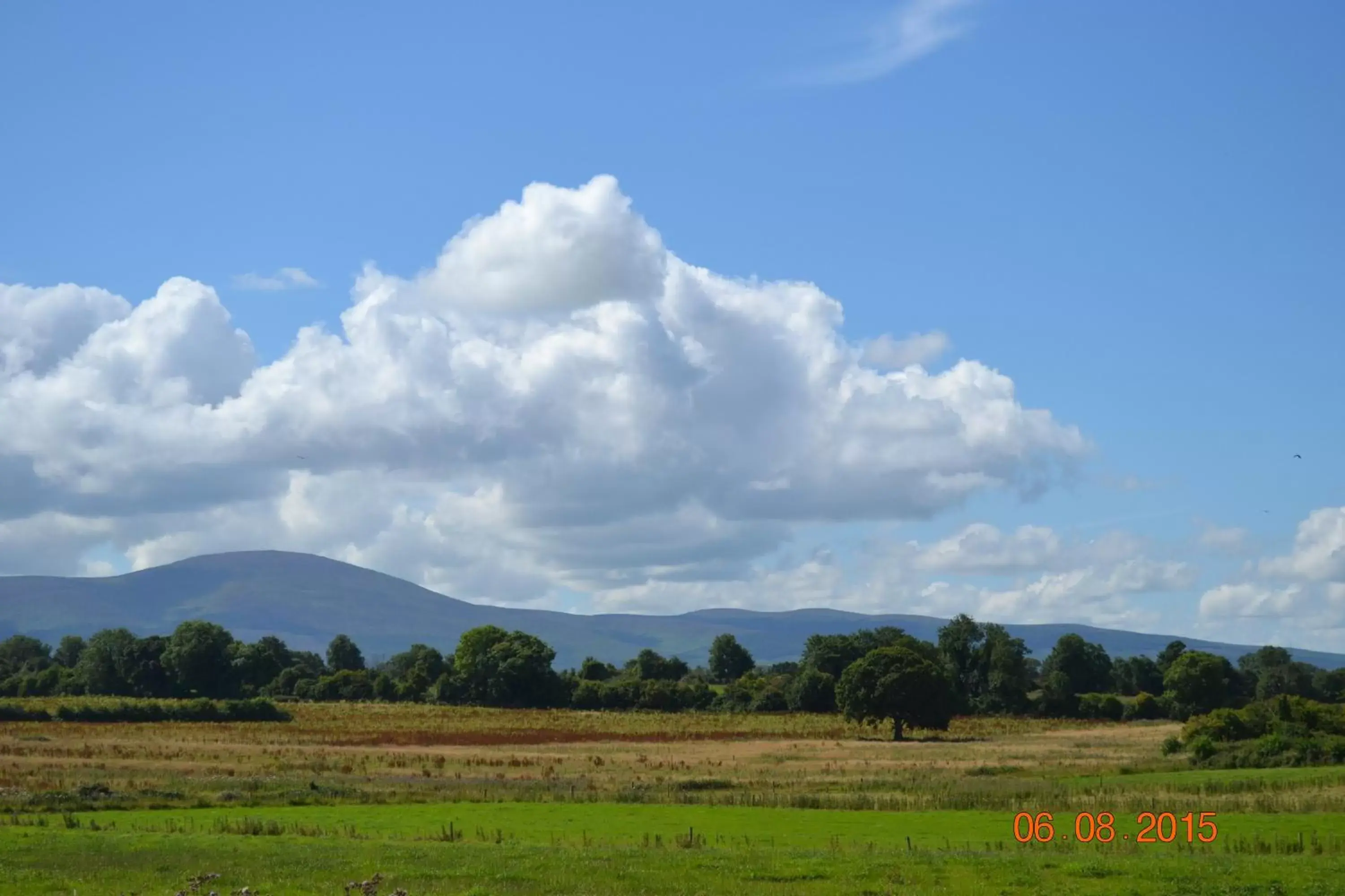 Mountain view, Natural Landscape in Annaswood B&B