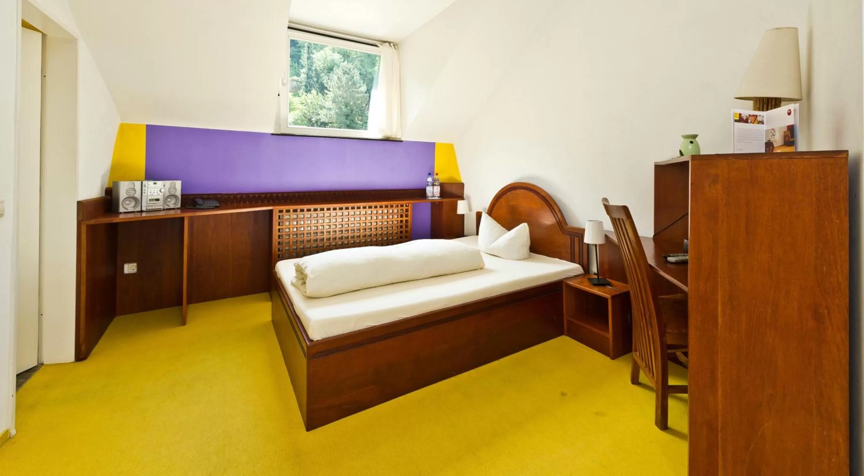 Photo of the whole room, Bed in Hotel Monpti