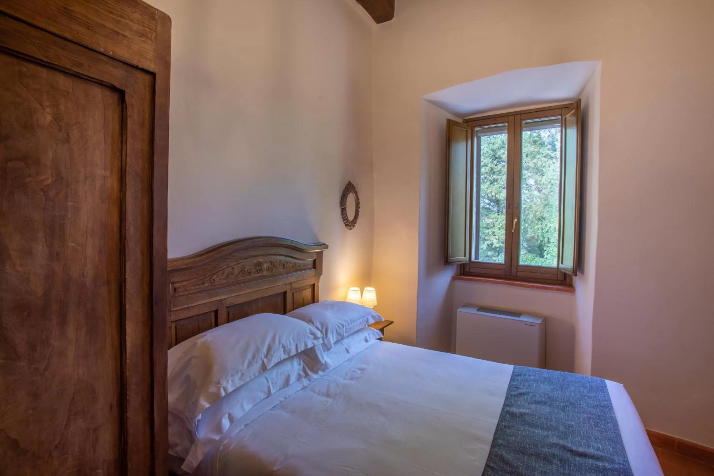 Bedroom, Bed in Borgo Petroro