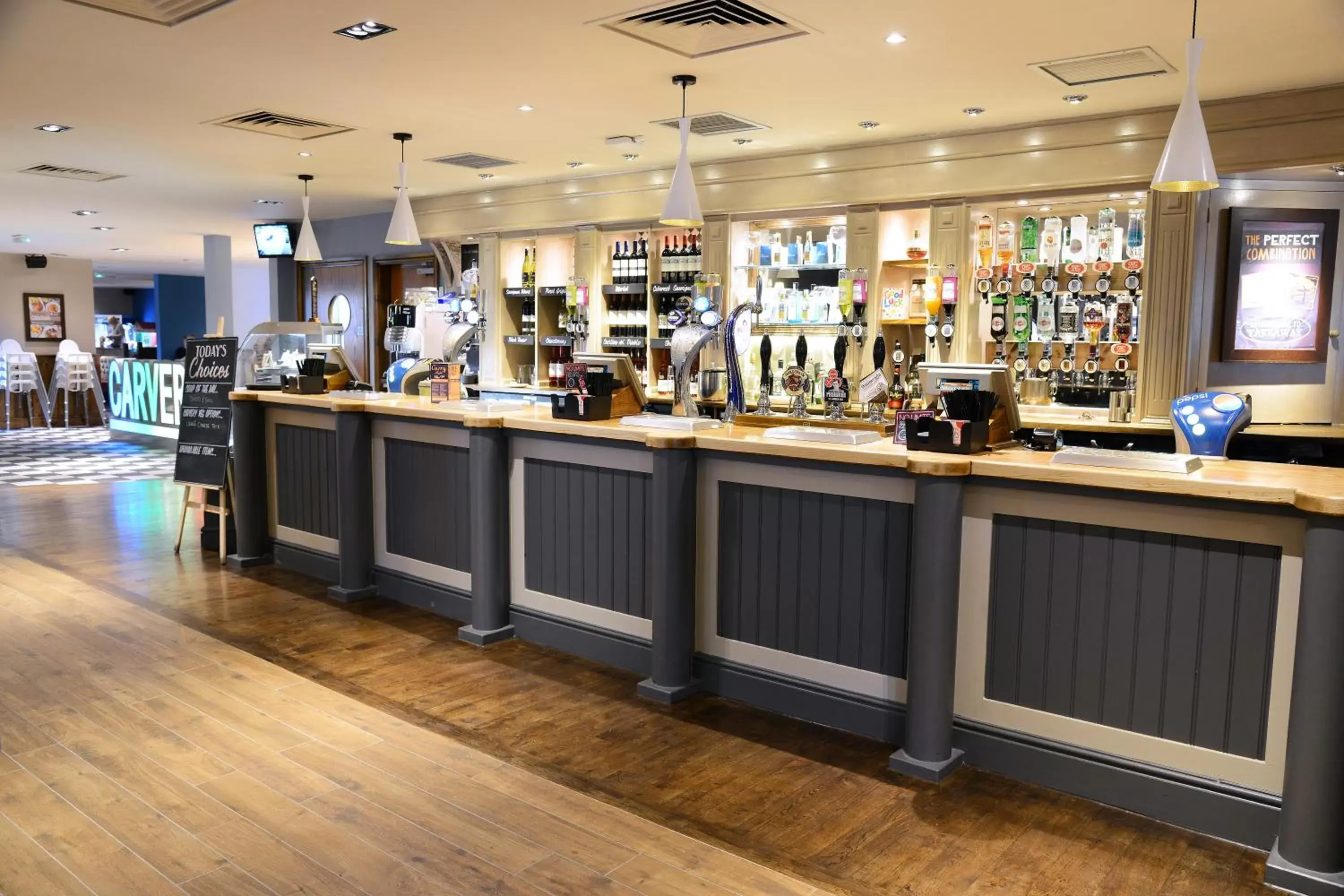 Lounge or bar in Lock Keeper, Worksop by Marston's Inns