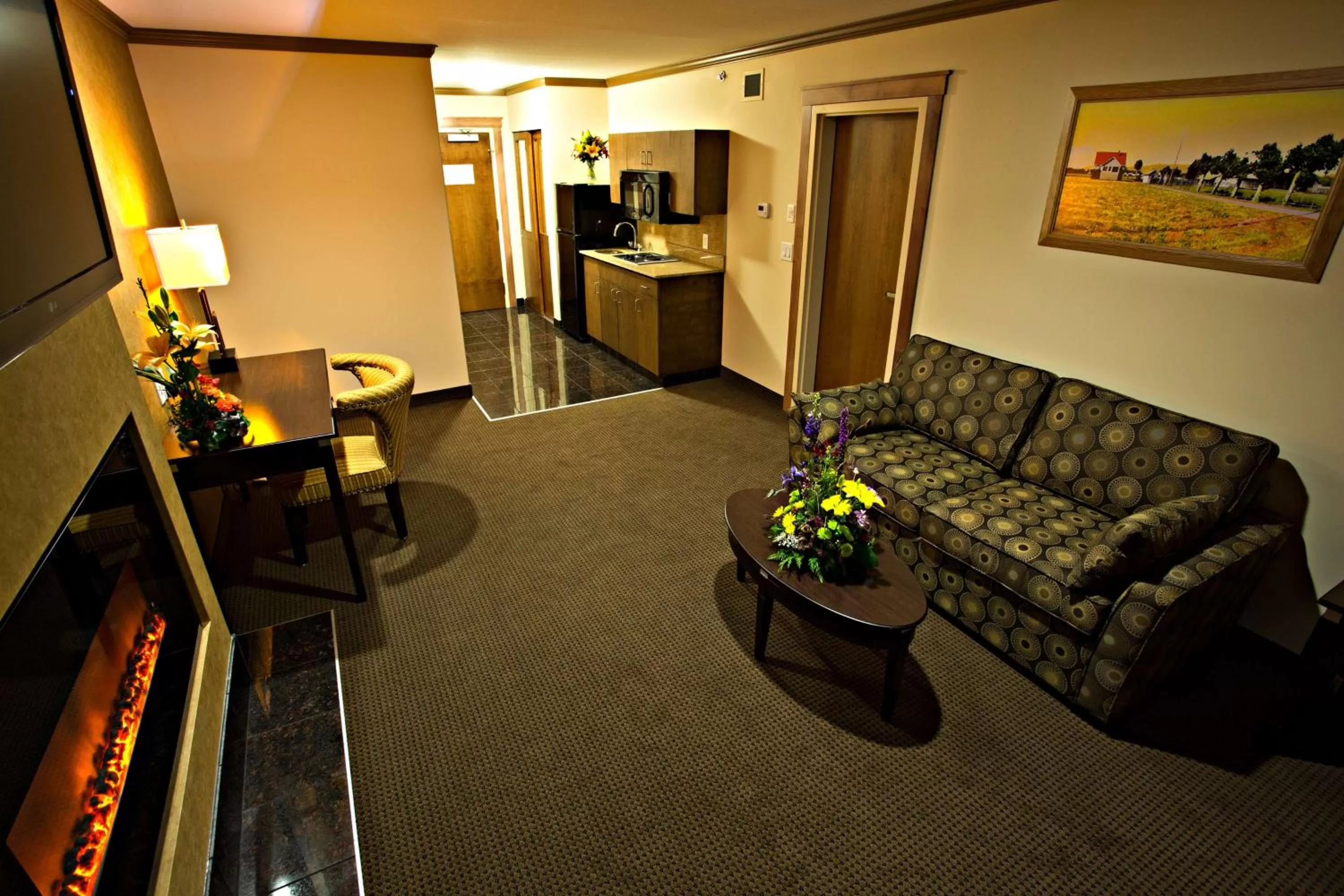 Photo of the whole room in Camrose Resort Hotel