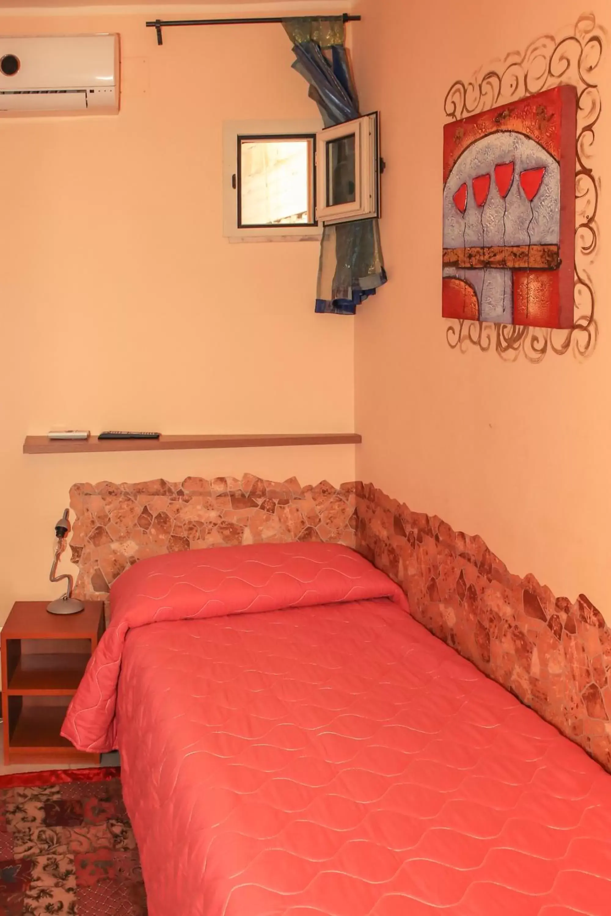 Bedroom, Bed in Golden Dreams Reggio Calabria