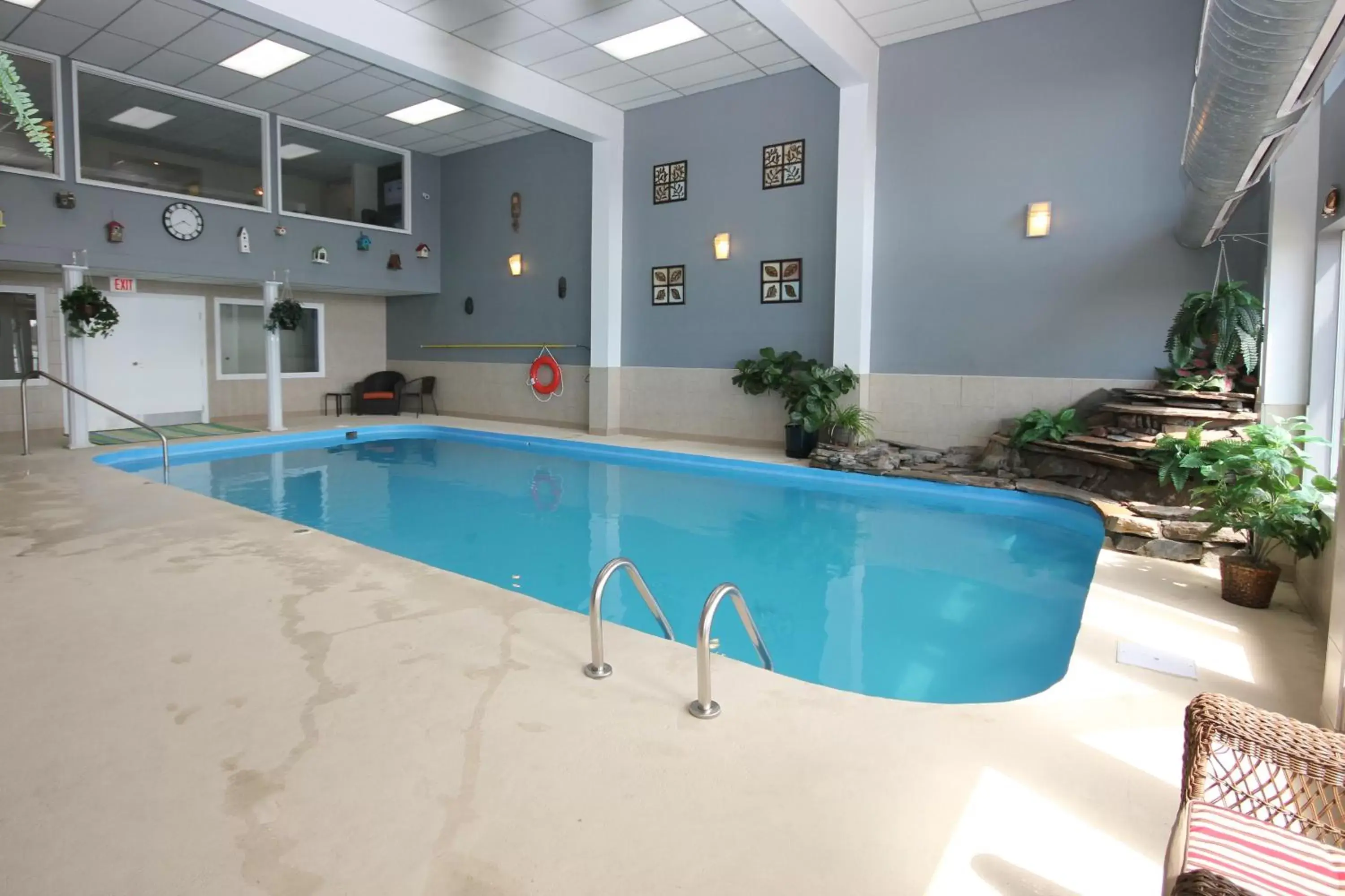 Activities, Swimming Pool in St Andrews Inn & Suites