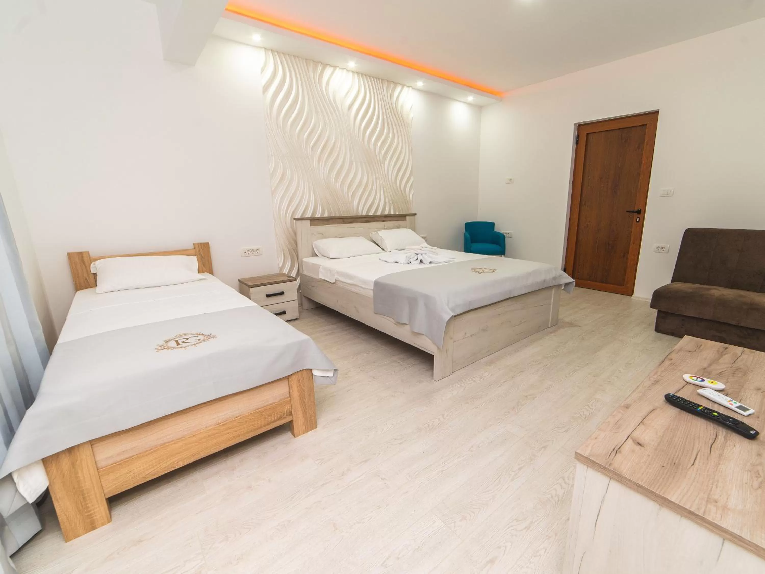 Bed in Hotel Royal Garden