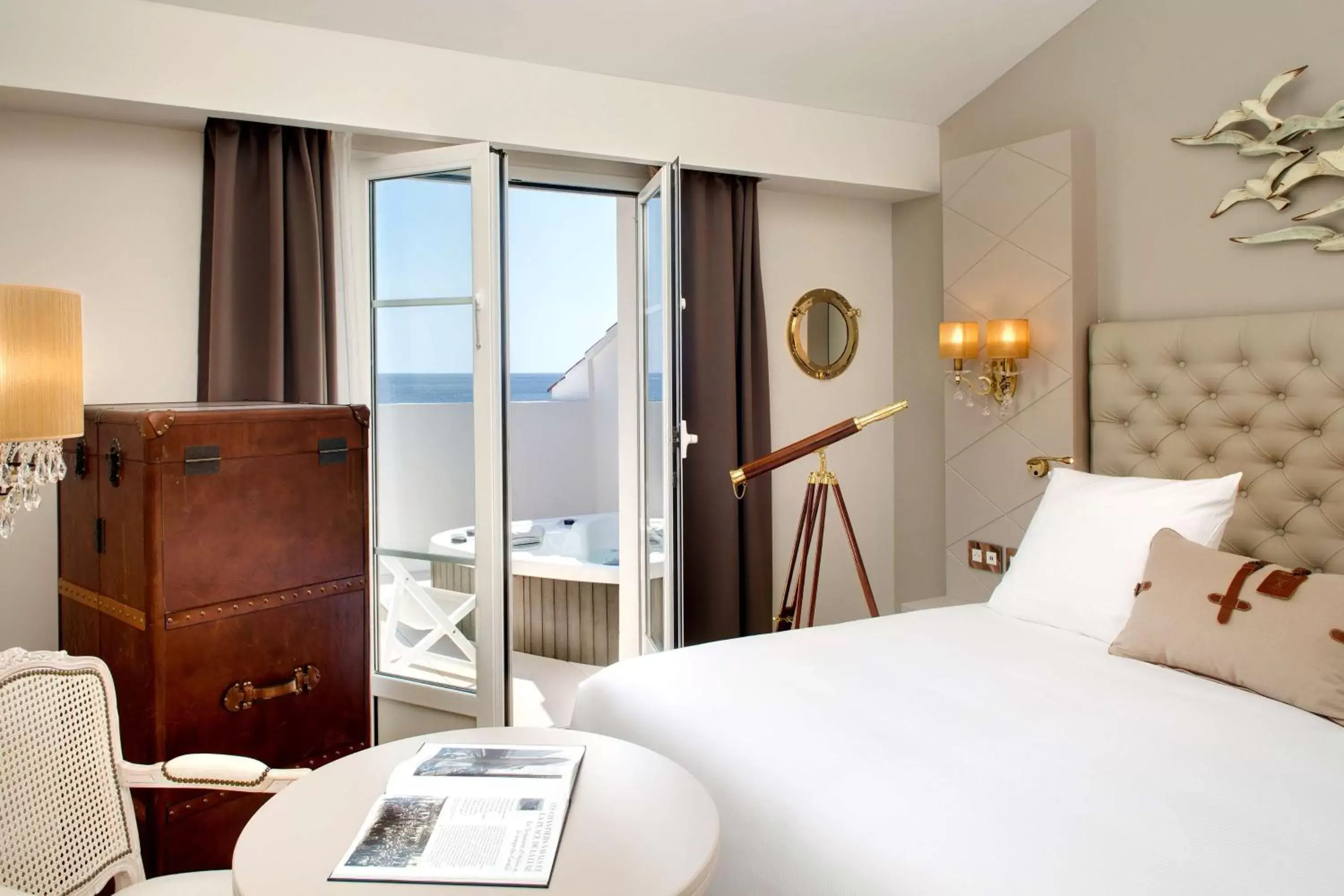 Bedroom, Bed in Grand Hotel Des Sablettes Plage, Curio Collection By Hilton