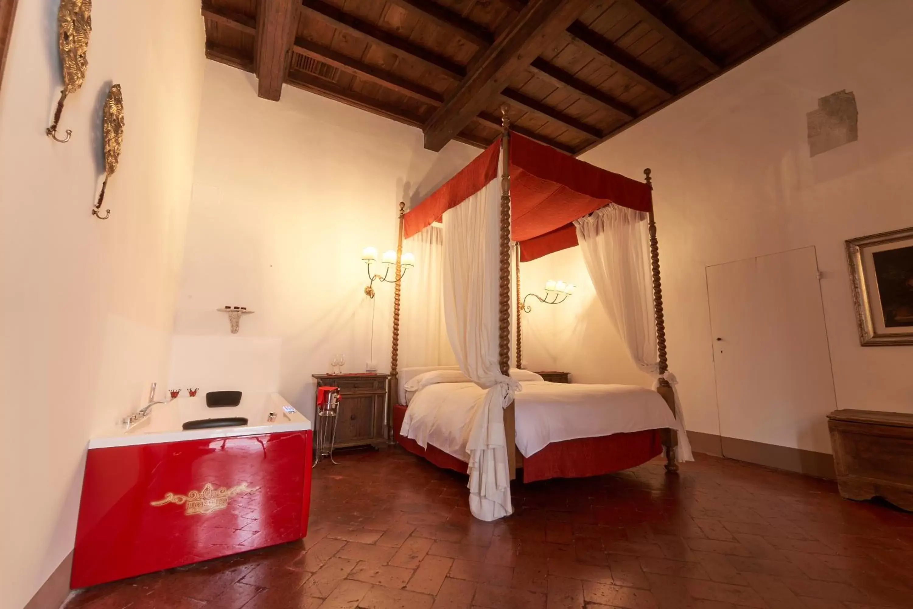 Photo of the whole room, Bed in Castello del Capitano delle Artiglierie