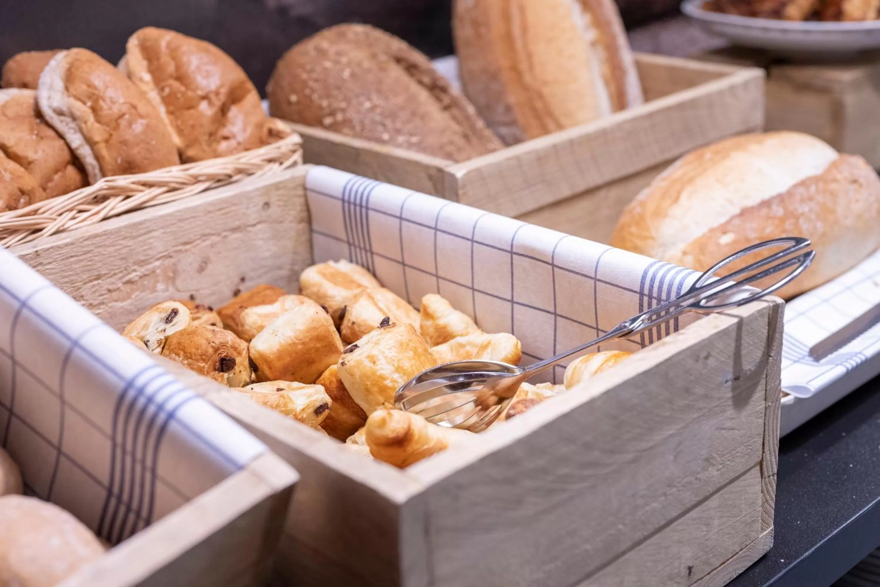 Buffet breakfast in Mercure Oostende