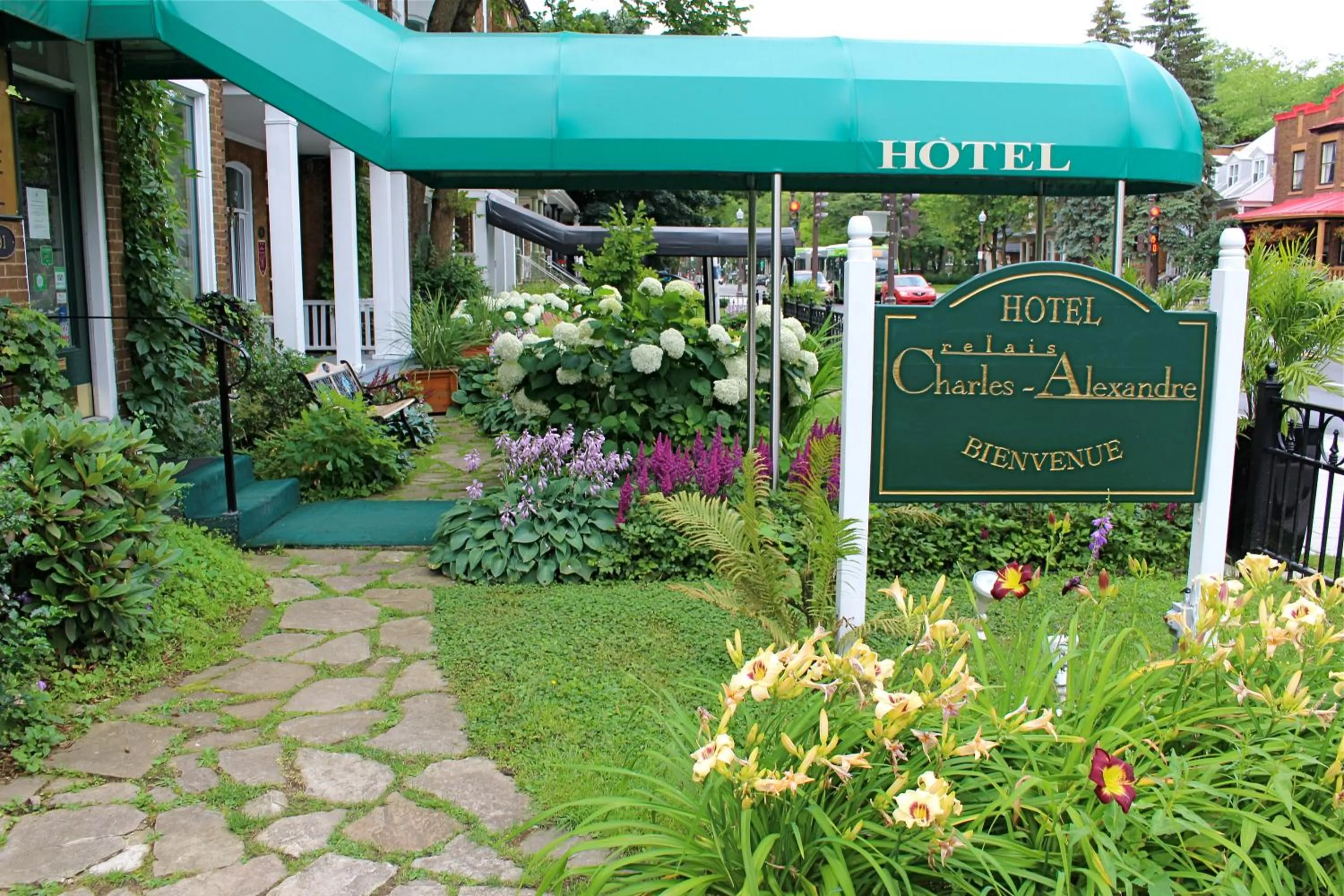 Decorative detail in Hotel Charles-Alexandre - Par Aneyro