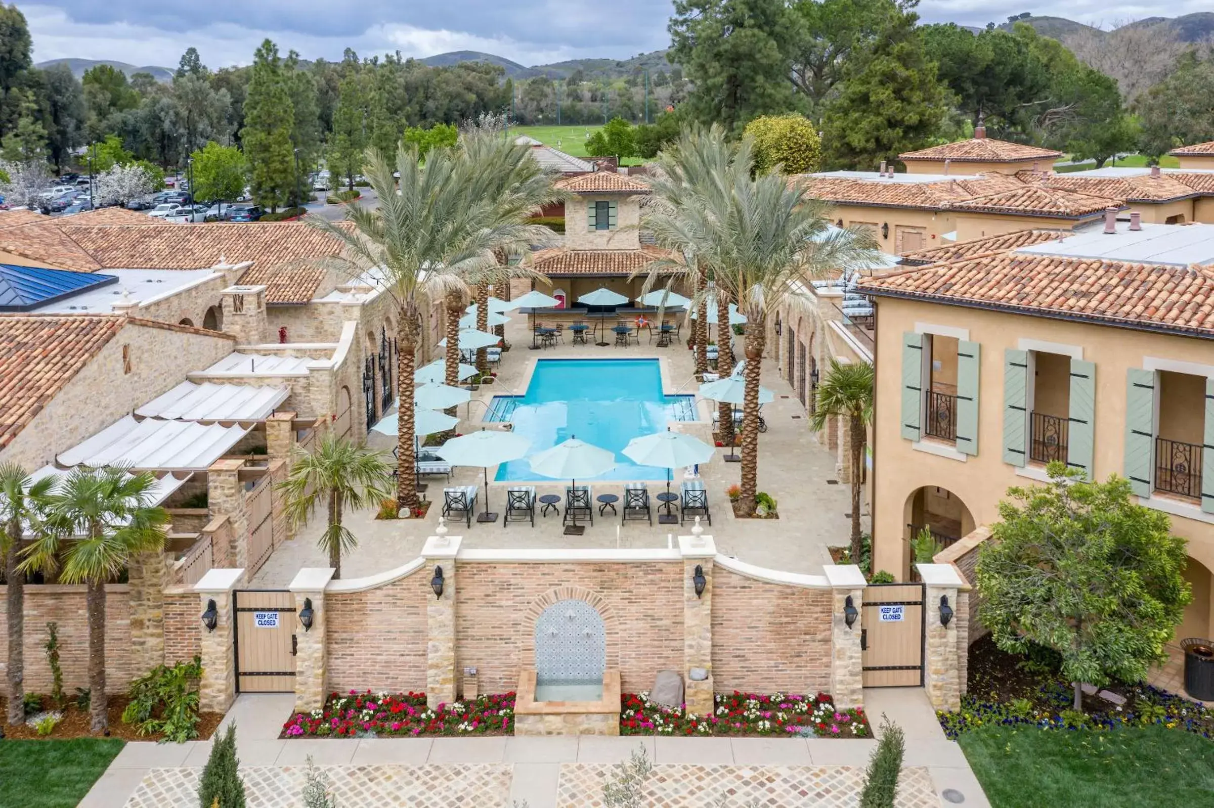 Spa and wellness centre/facilities, Bird's-eye View in Westlake Village Inn