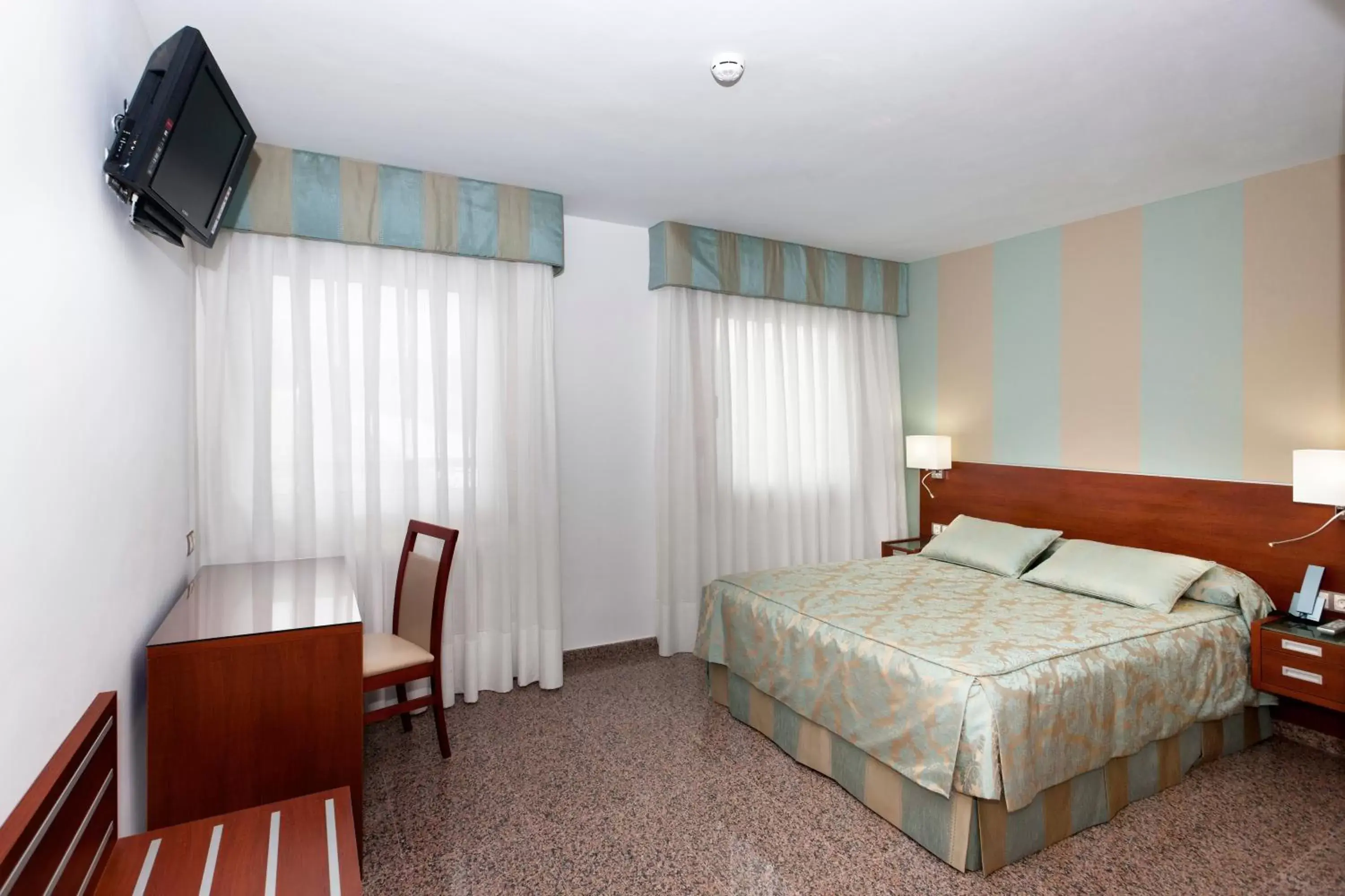 Photo of the whole room, Bed in Hotel Marivella