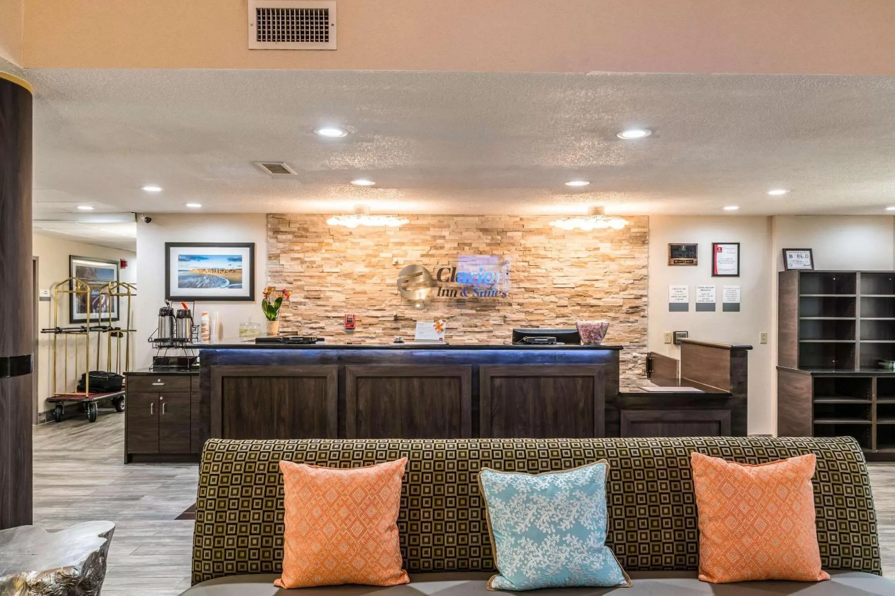Lobby or reception, Lobby/Reception in Lake Norman Inn and Suites