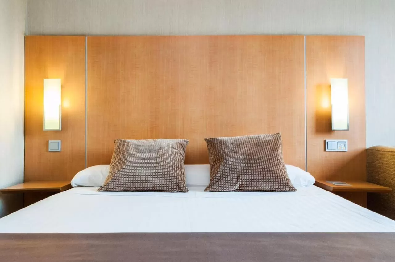 Bed in Posadas de España Pinto