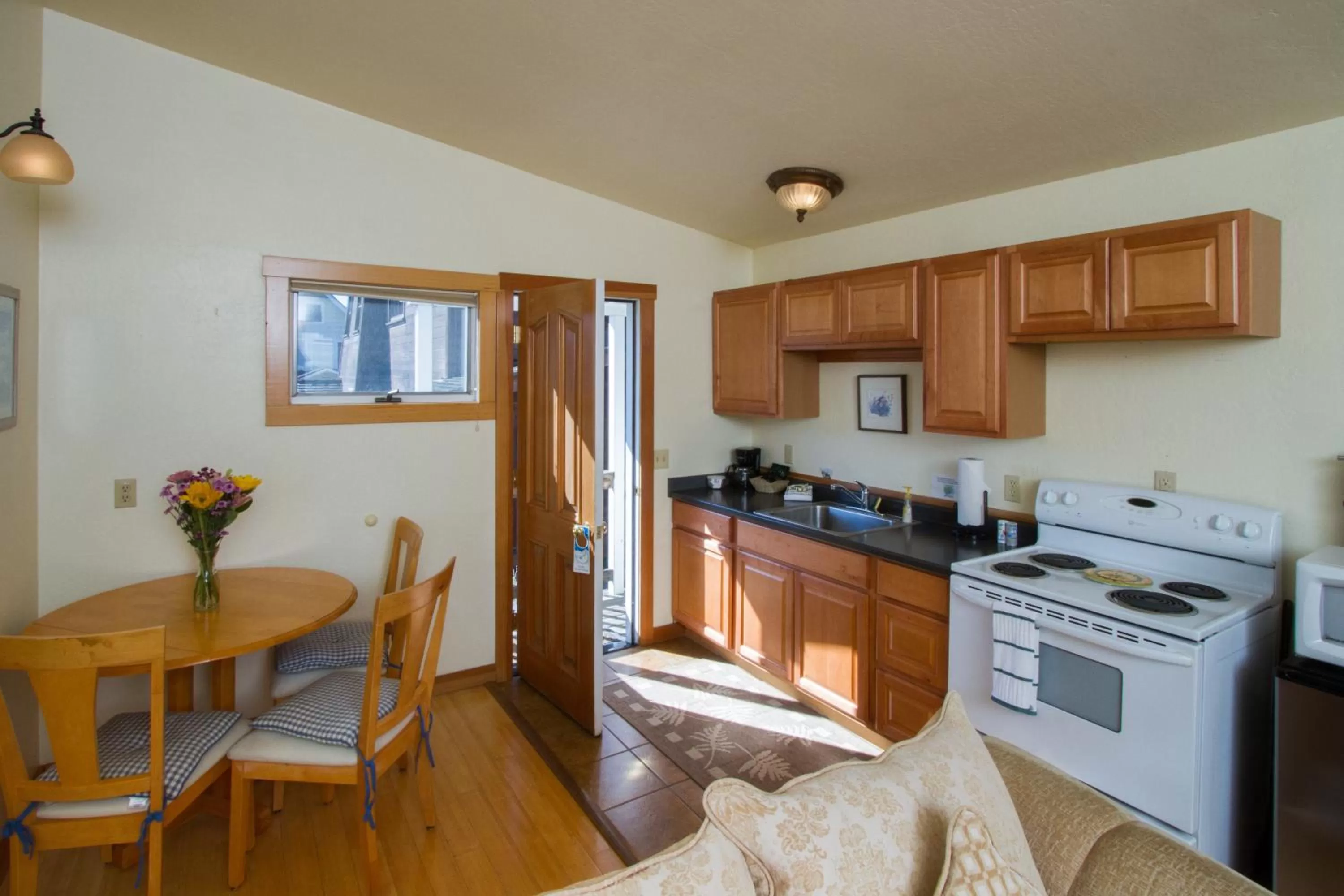Living room in Sweetwater Inn and Spa