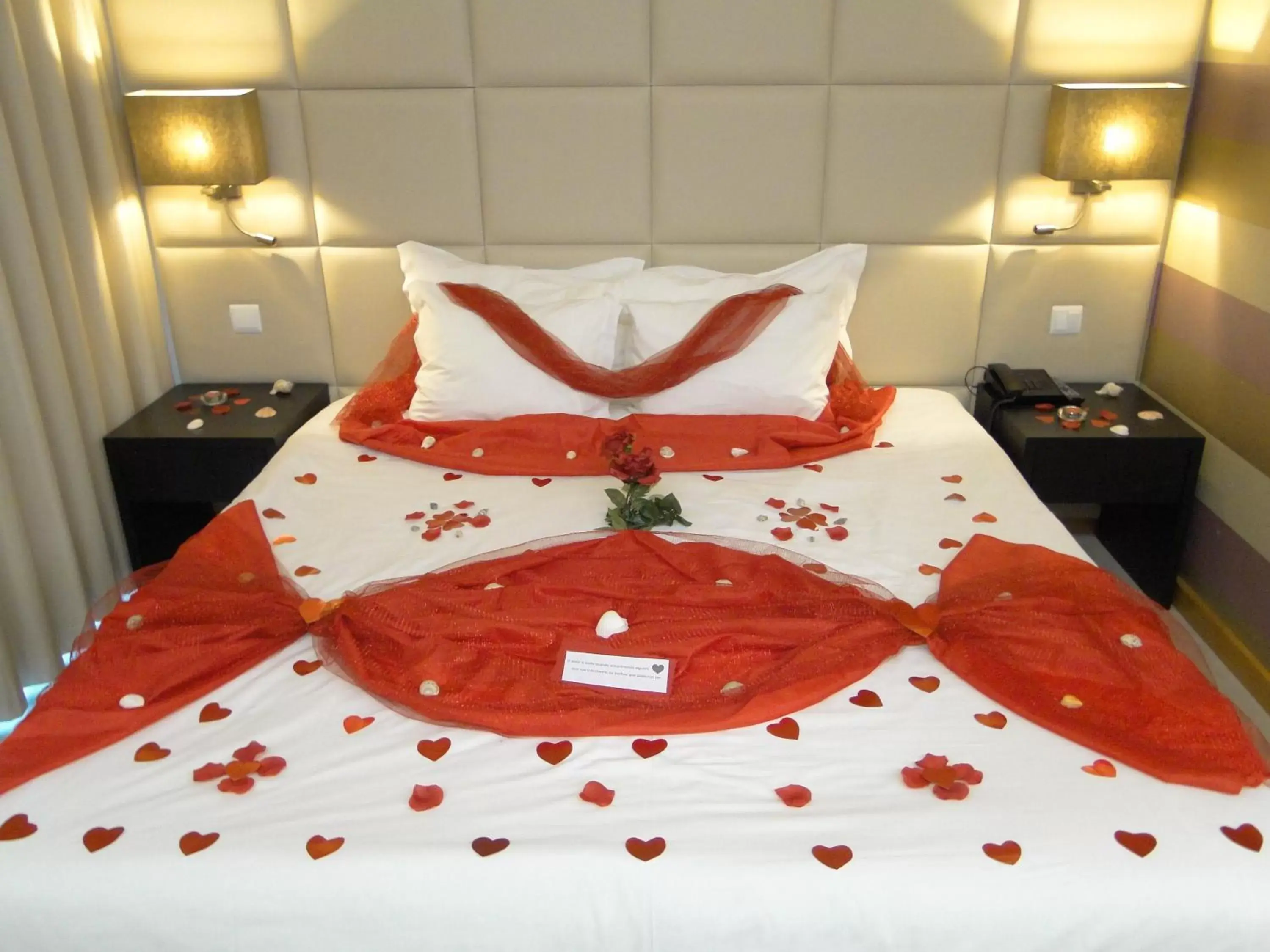 Decorative detail, Bed in Atlantida Mar Hotel