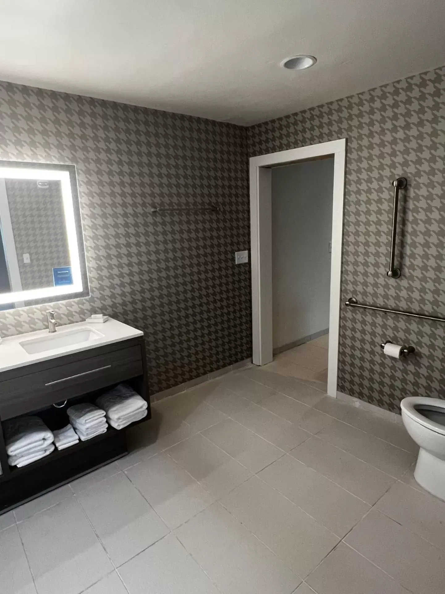 Toilet, Bathroom in Home2 Suites By Hilton Hinesville