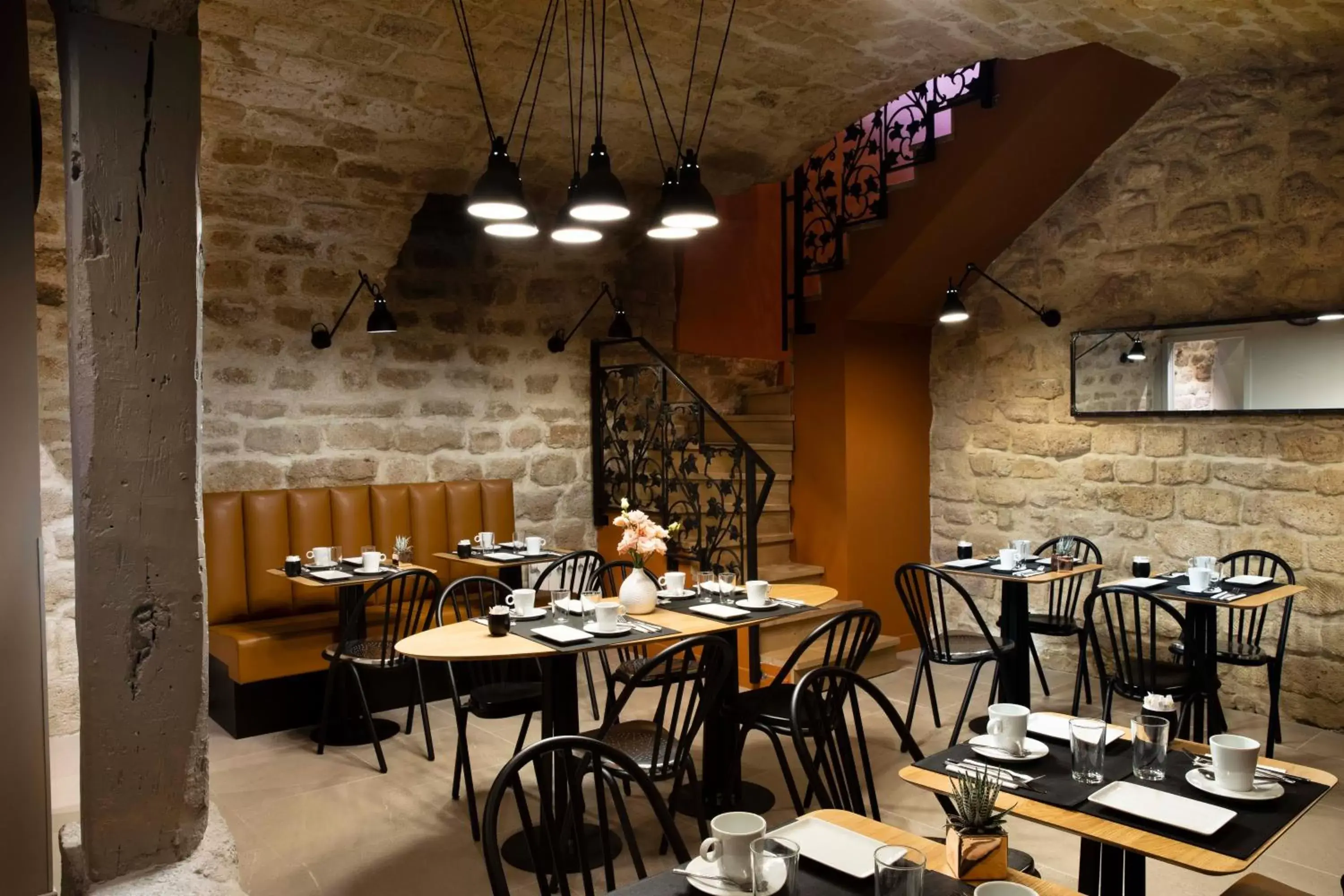 Restaurant/Places to Eat in Hôtel du Jardin des Plantes