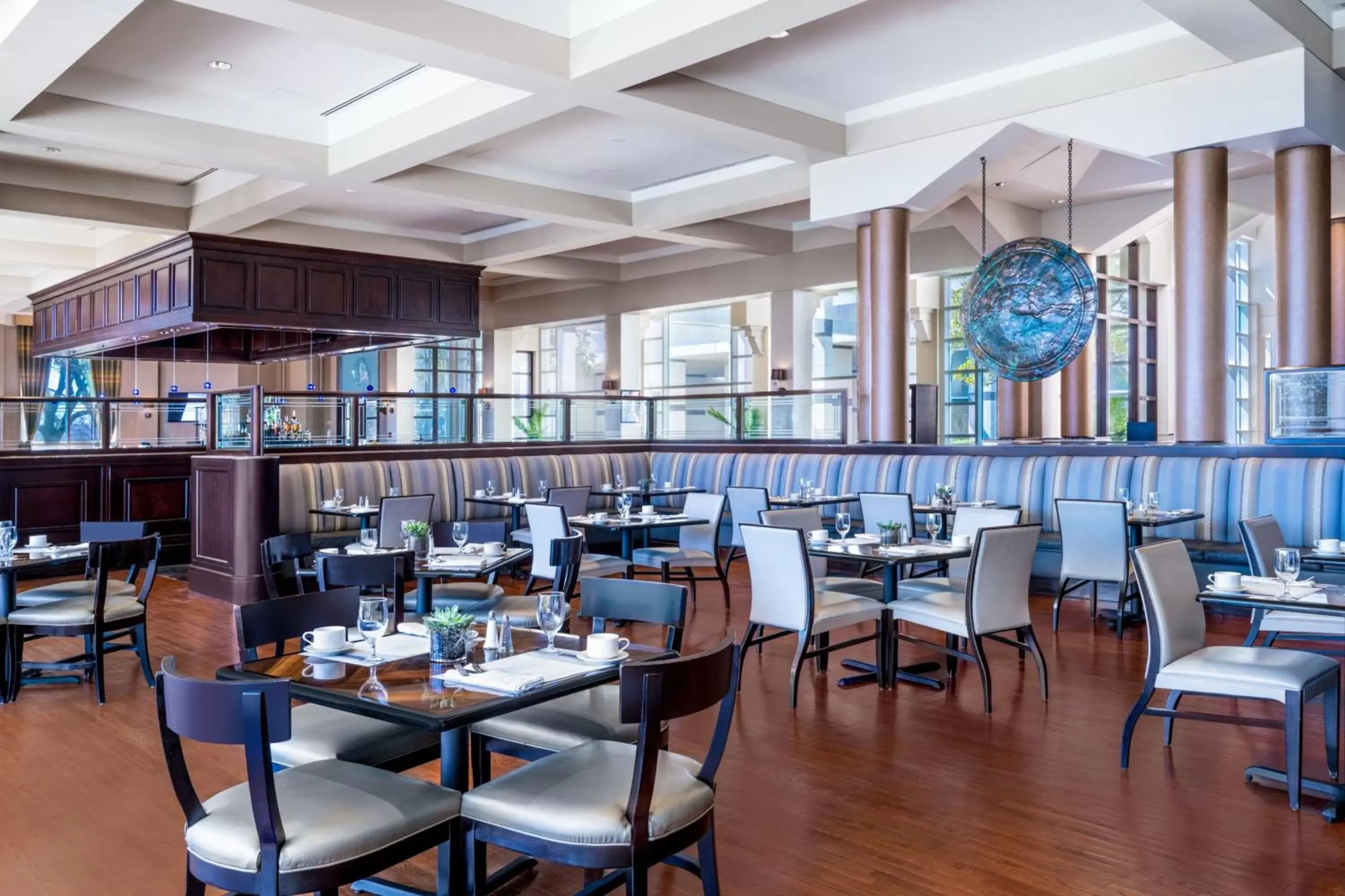 Restaurant/Places to Eat in Renaissance Dallas North Hotel