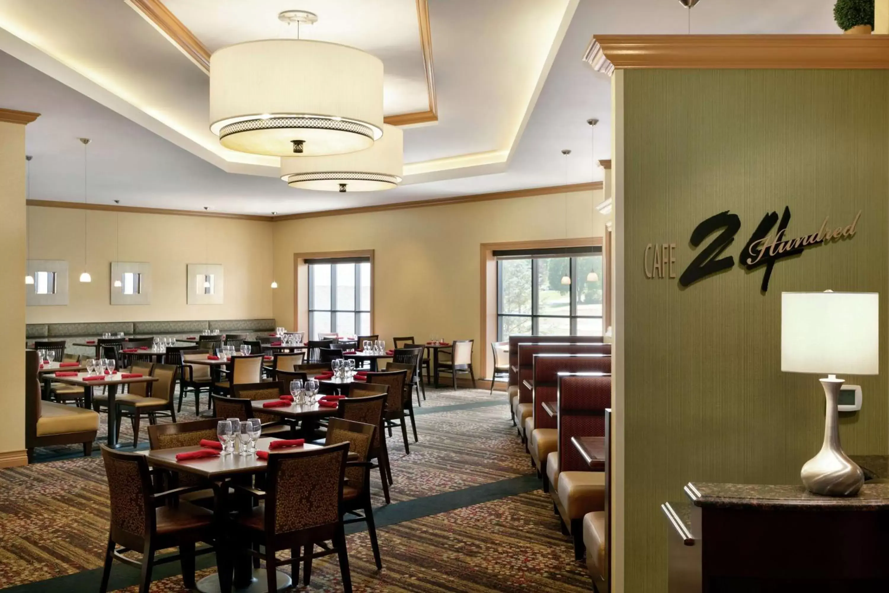 Restaurant/Places to Eat in DoubleTree Resort by Hilton Lancaster
