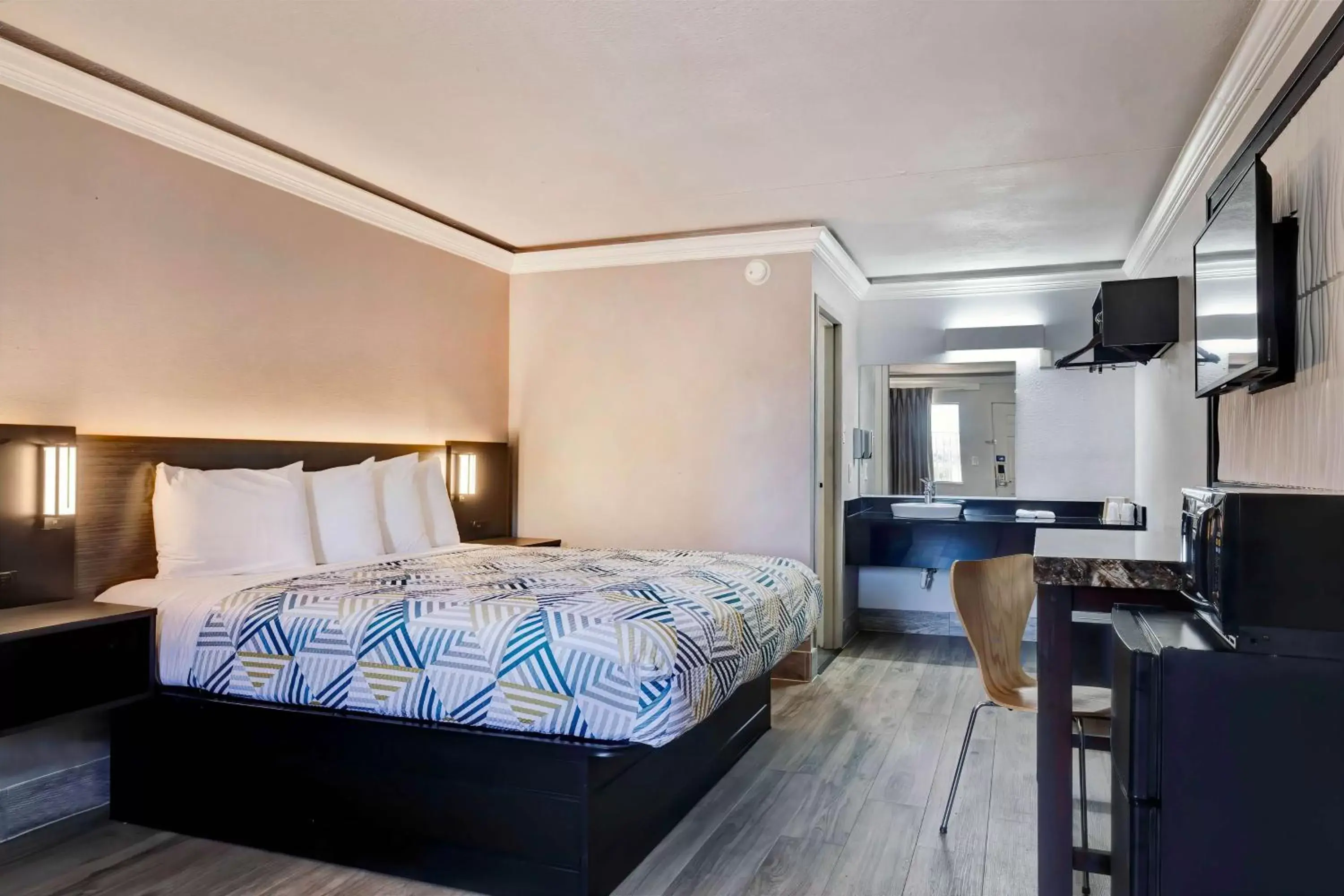 Bedroom, Bed in Motel 6 North Little Rock, AR-JFK Blvd Bedroom, Bed in Motel 6 North Little Rock, AR-JFK Blvd