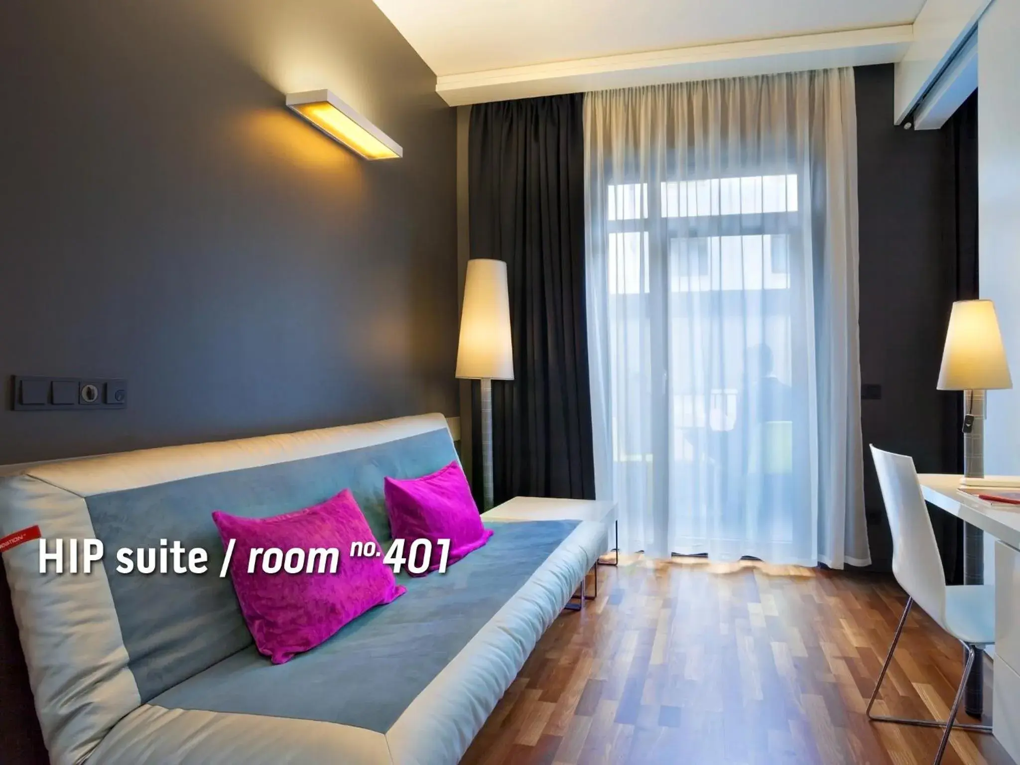 Bedroom, Seating Area in Bohem Art Hotel
