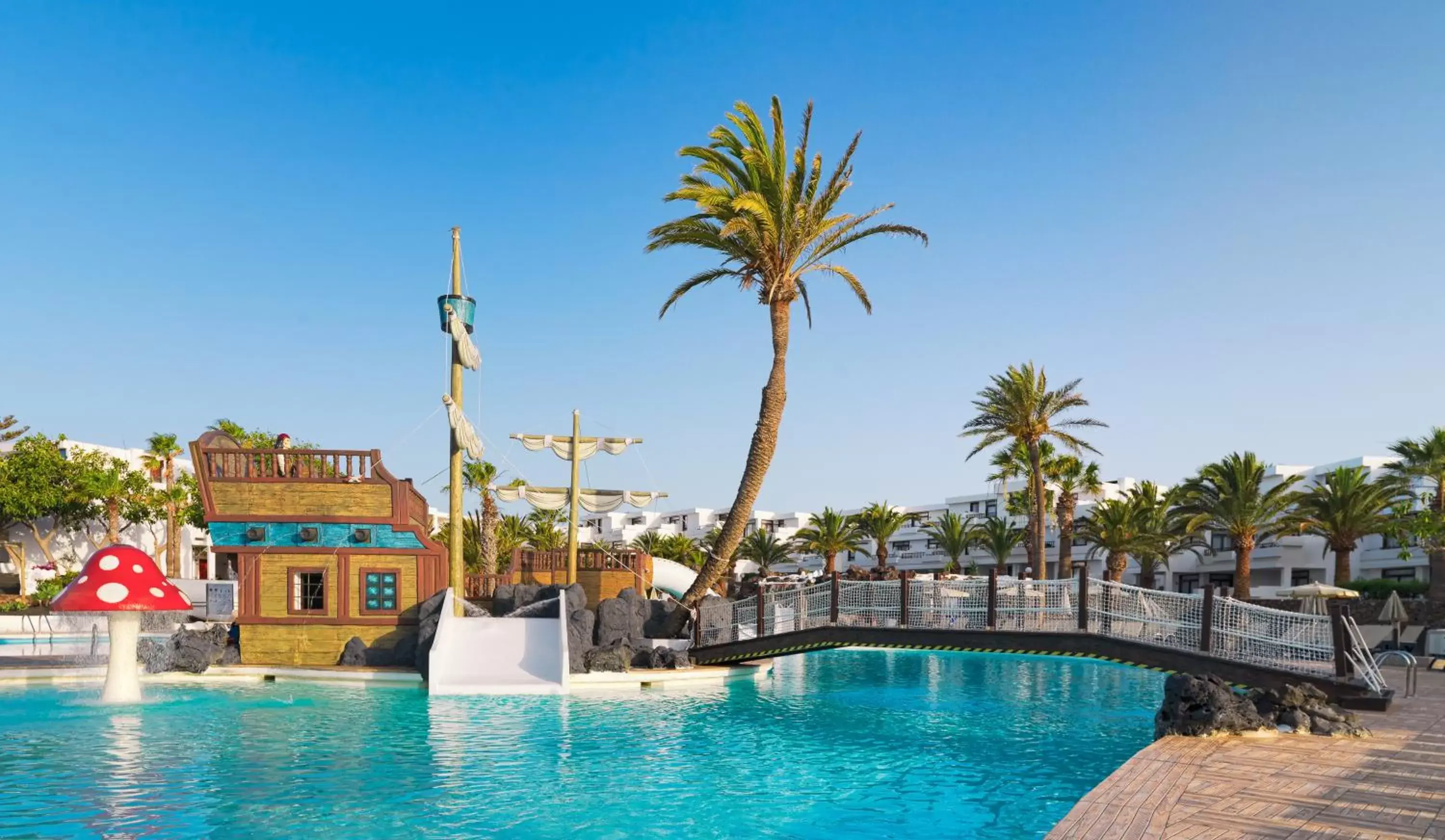 Swimming Pool in H10 Suites Lanzarote Gardens