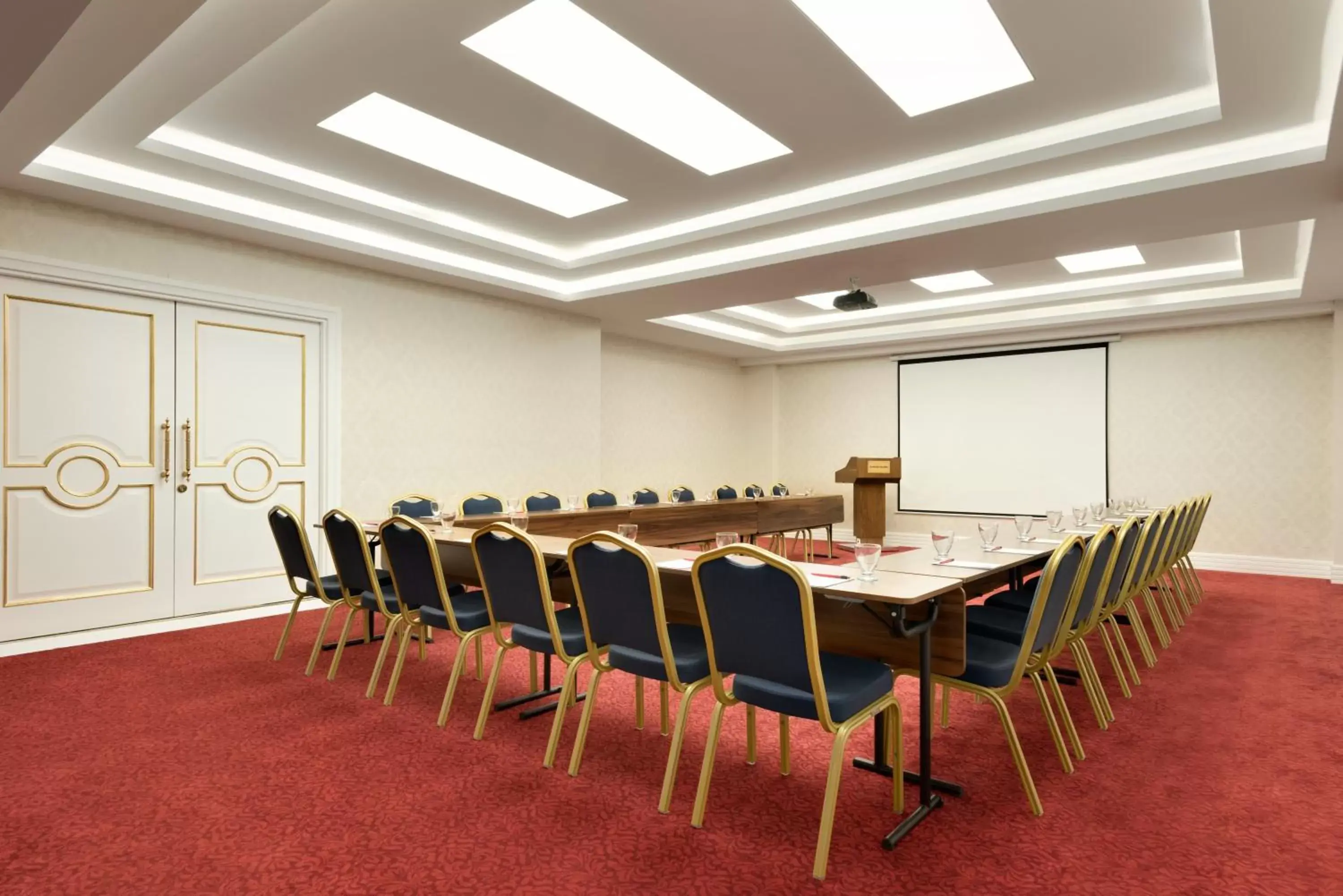 Meeting/conference room in Ramada by Wyndham Yalova