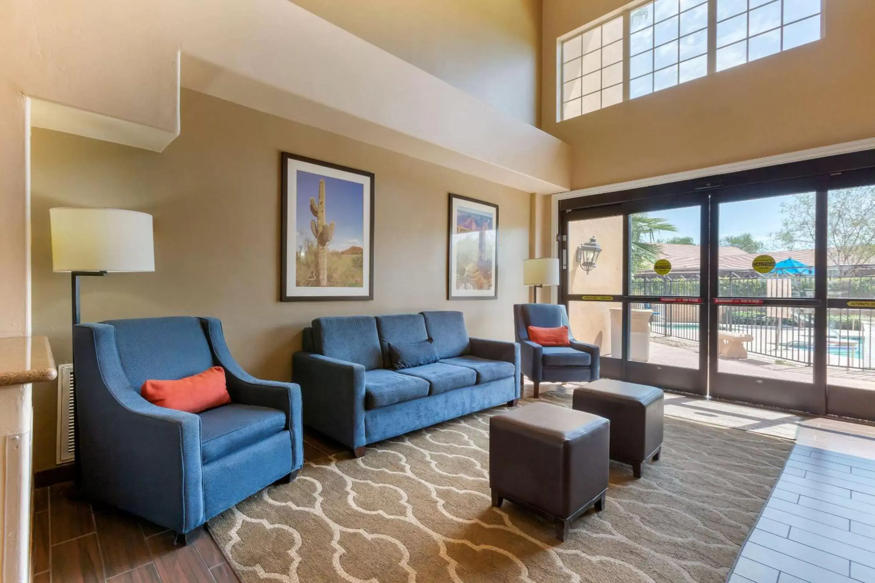Lobby or reception, Seating Area in Comfort Inn & Suites North Glendale and Peoria