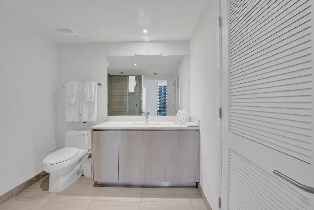 Bathroom in Amazing Apartments at H Beach House