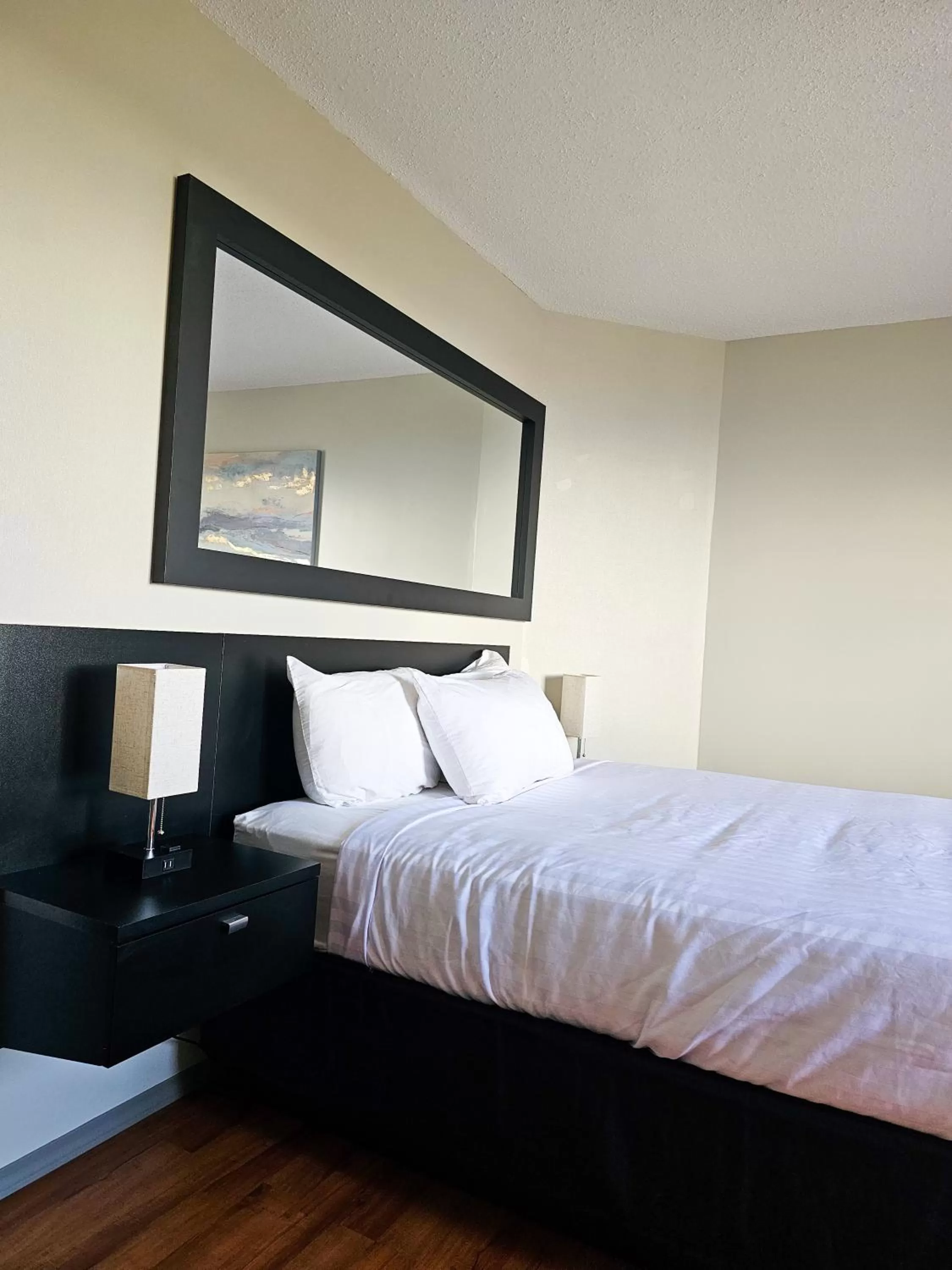 Bed in The Baker Hotel