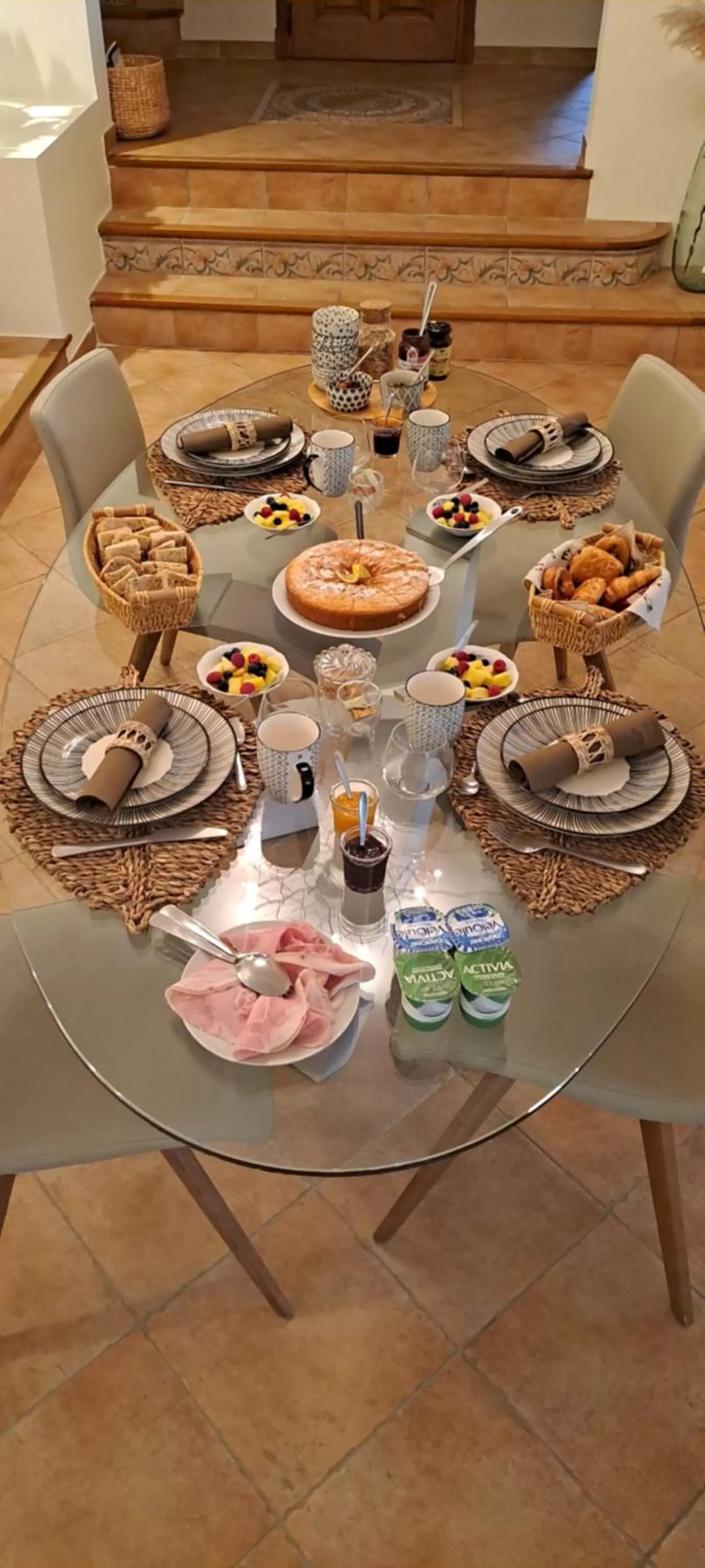 Continental breakfast in La Dolce Vita Opio