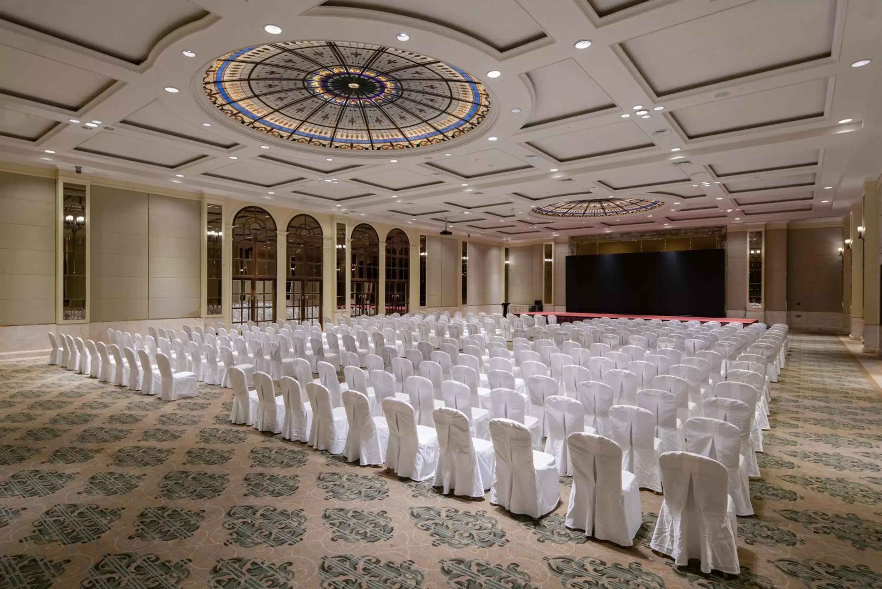 Banquet/Function facilities, Banquet Facilities in Crowne Plaza Resort Sanya Bay, an IHG Hotel