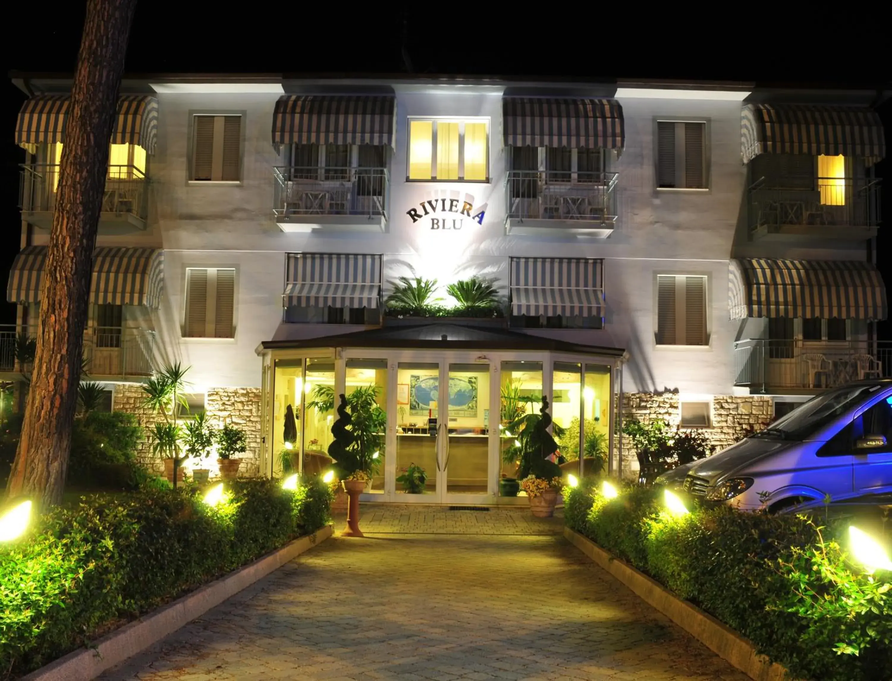 Night, Property Building in Hotel Riviera Blu