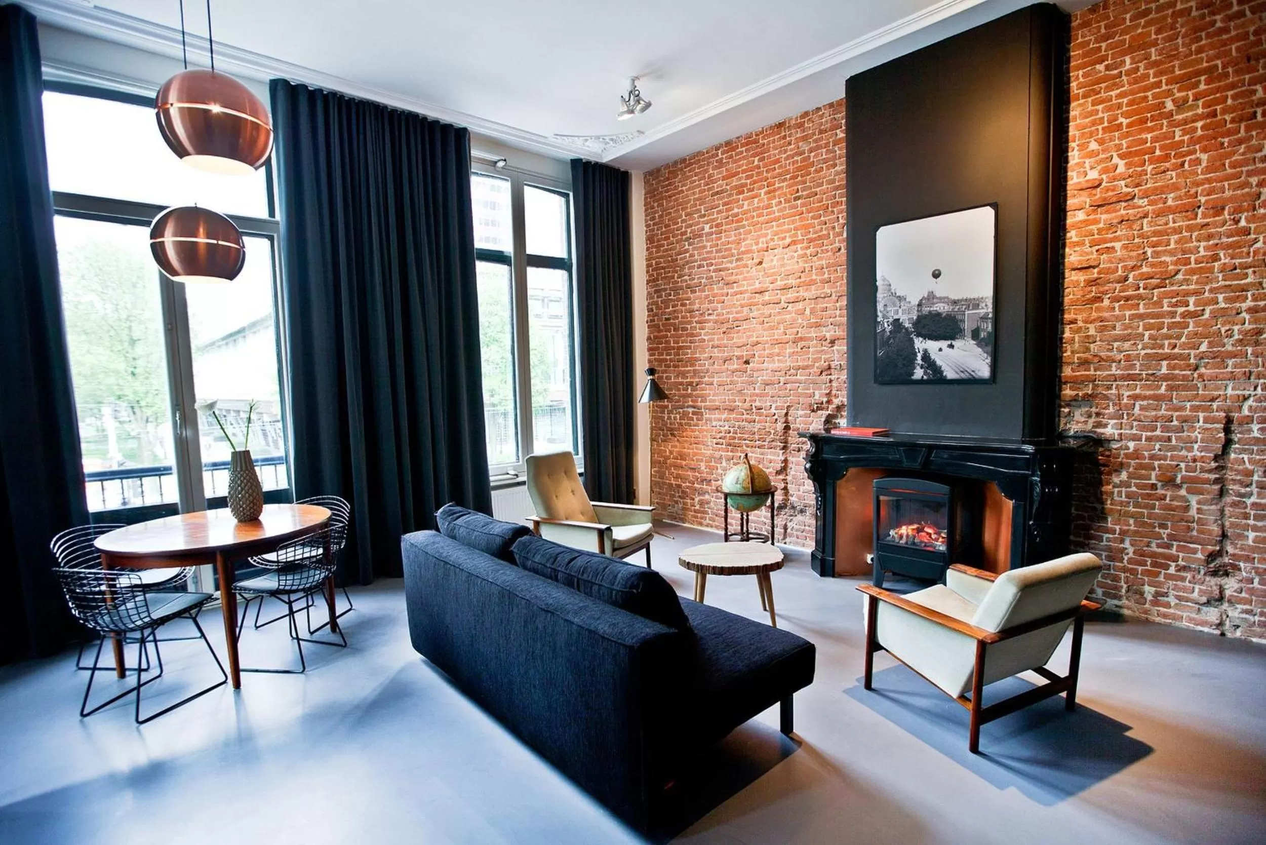 Day, Seating Area in V Lofts