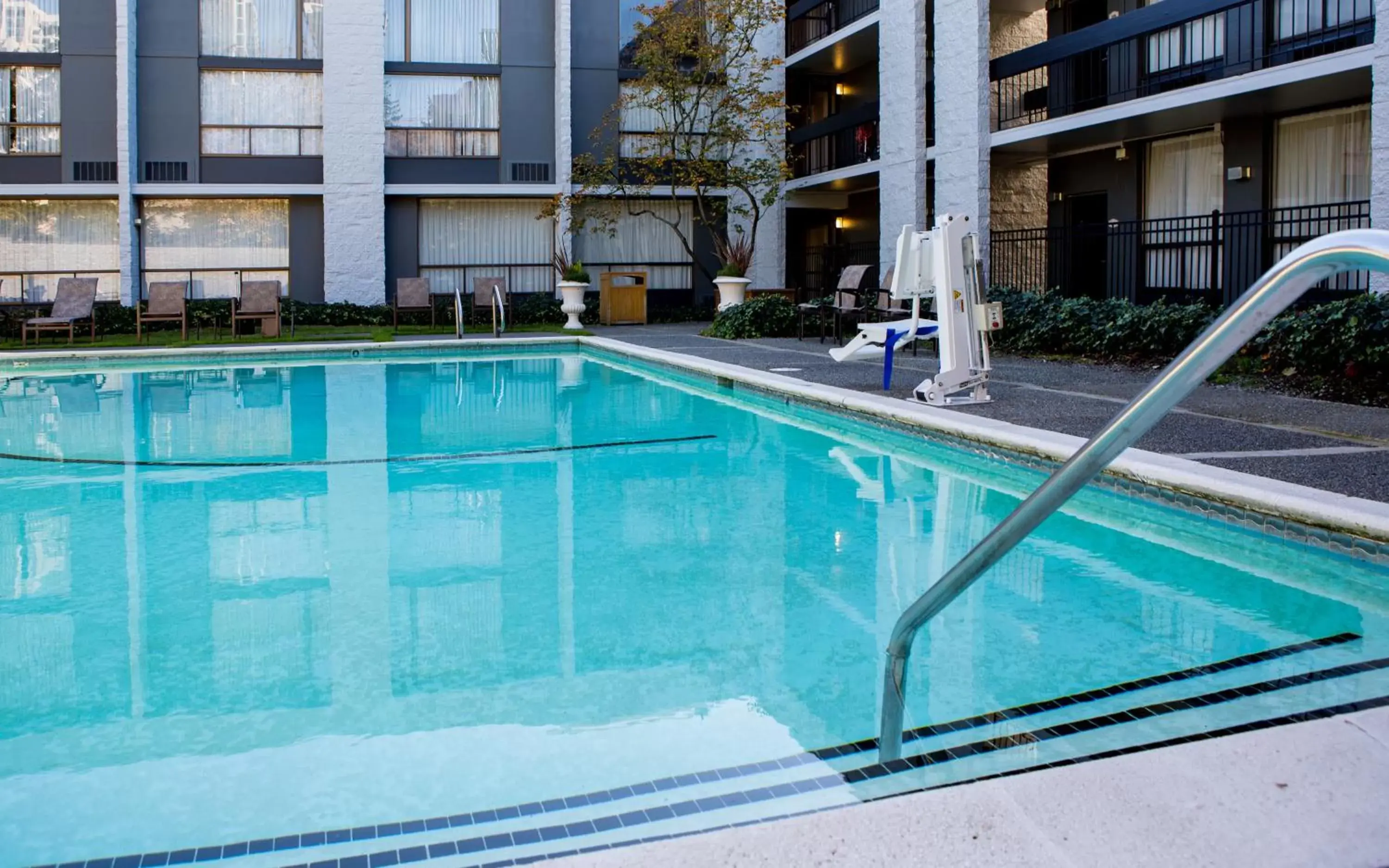 Swimming Pool in Hotel 116, A Coast Hotel Bellevue