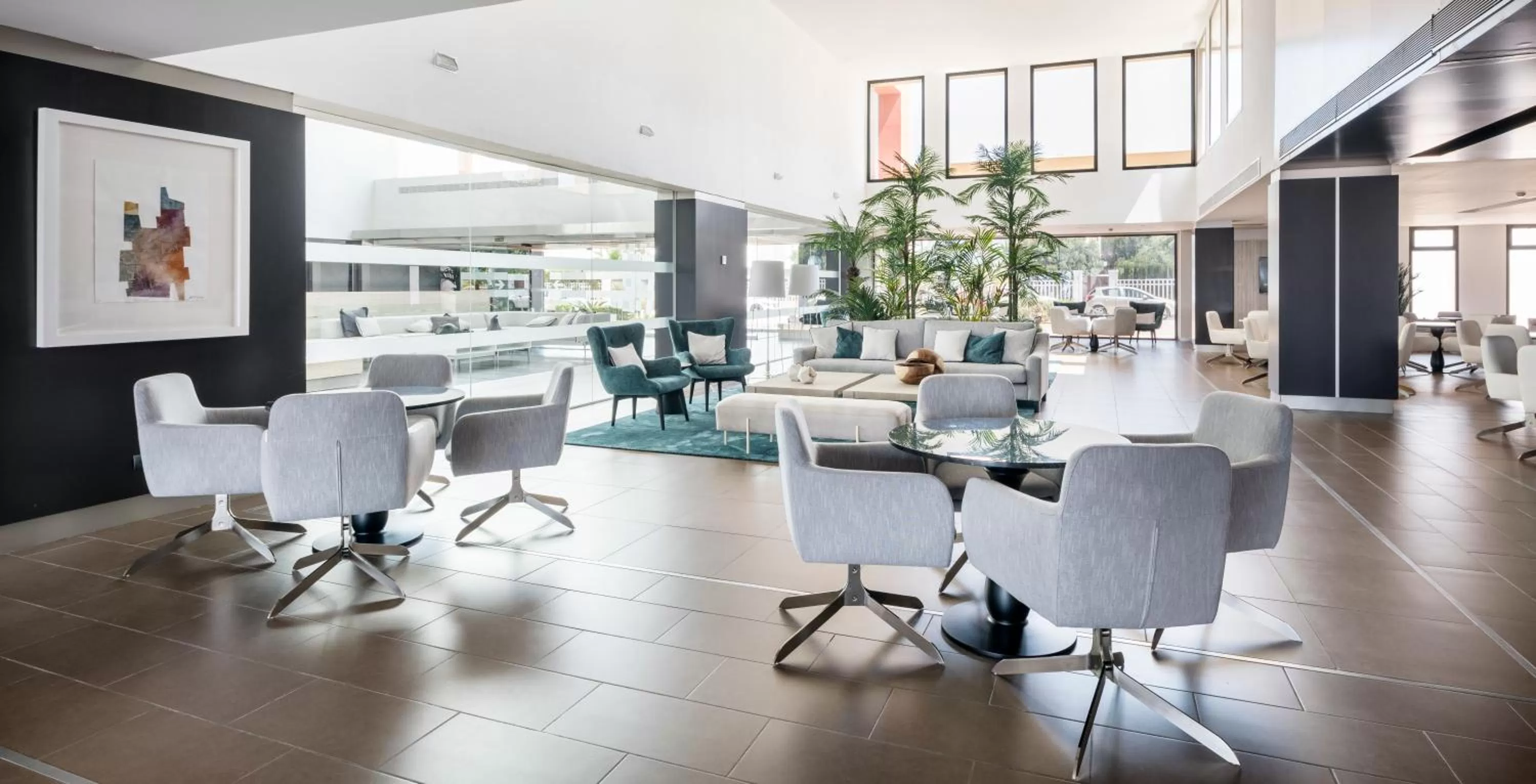 Lobby or reception in Ilunion Calas de Conil