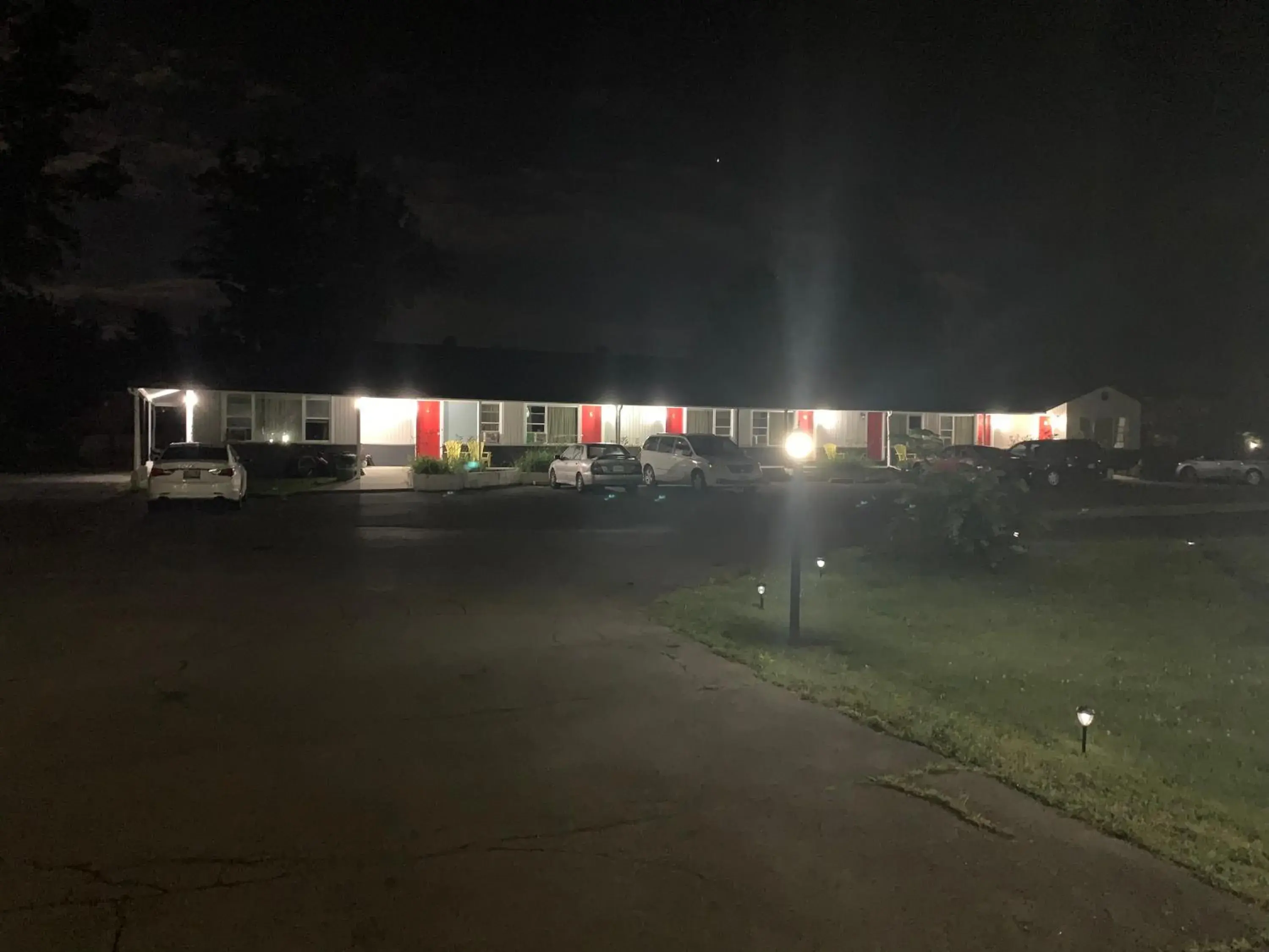 Property Building in Nites Inn Motel