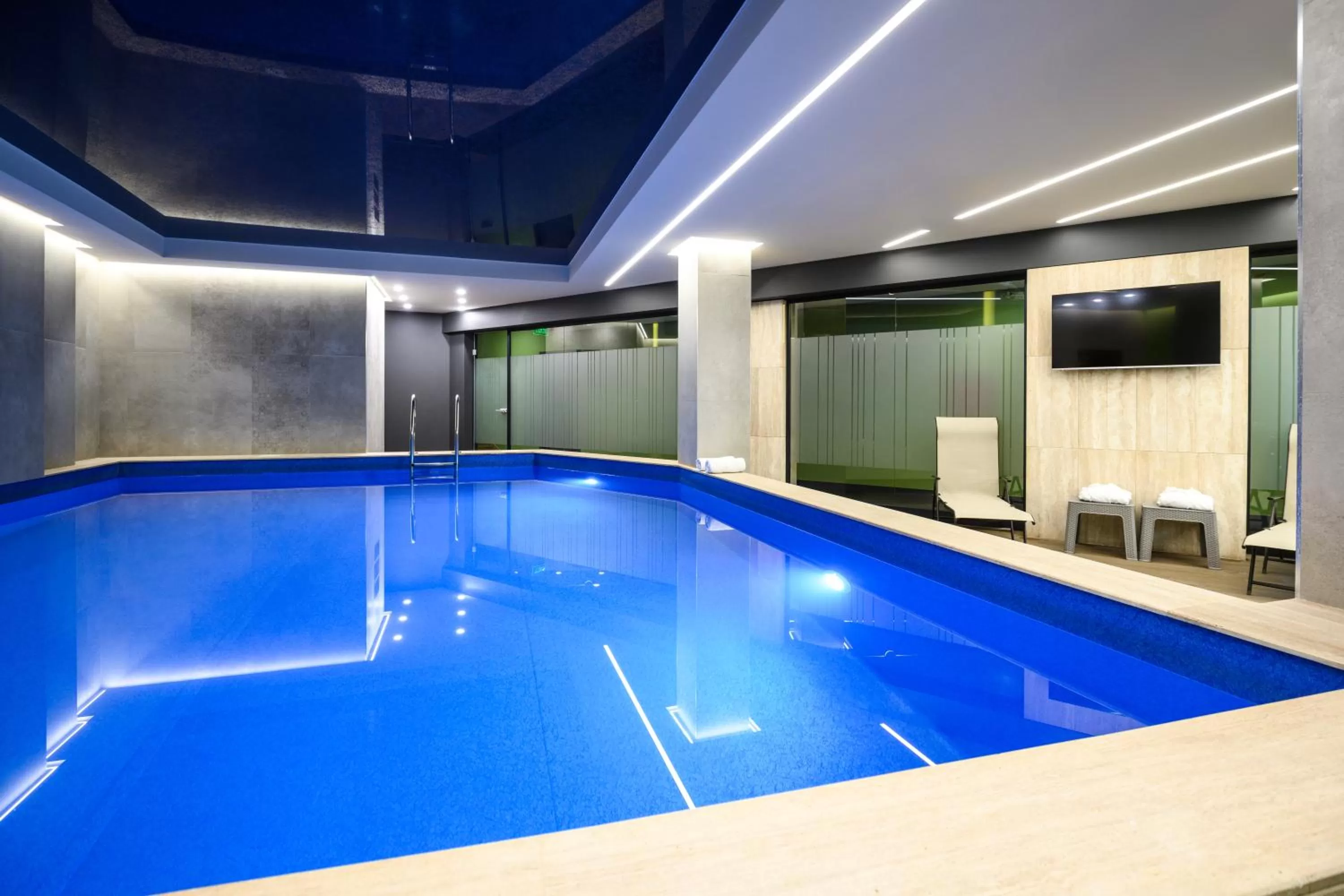 Swimming pool in North Avenue by Stellar Hotels, Yerevan