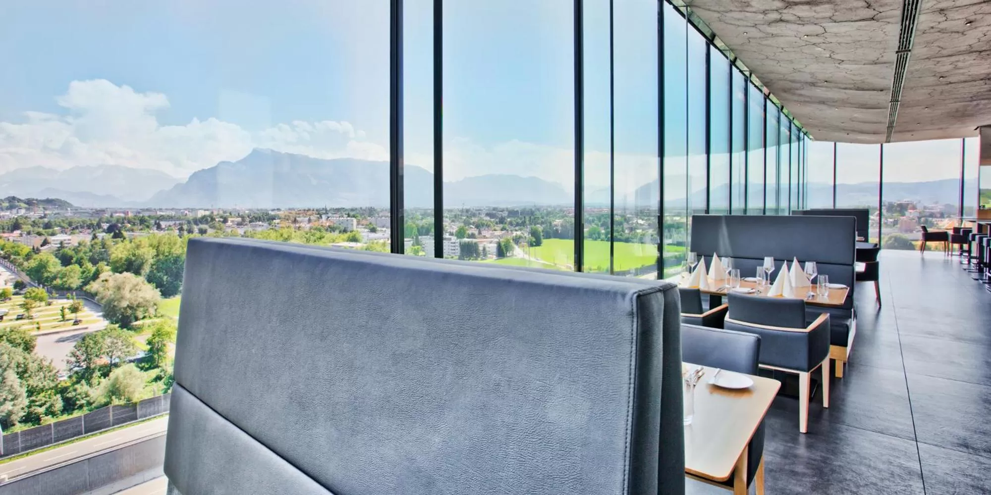 Restaurant/places to eat in COOL MAMA Hotel Salzburg