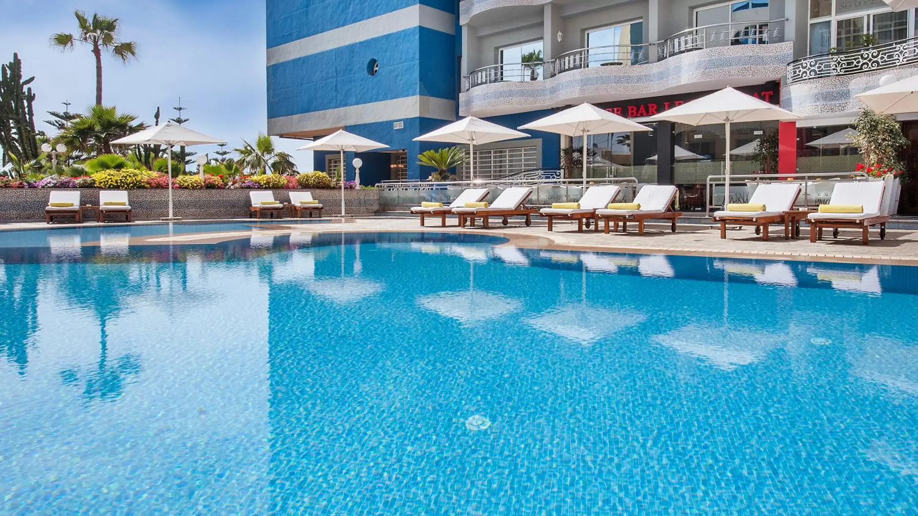 Pool view, Swimming Pool in Hôtel Club Val d'Anfa Casablanca Ocean view