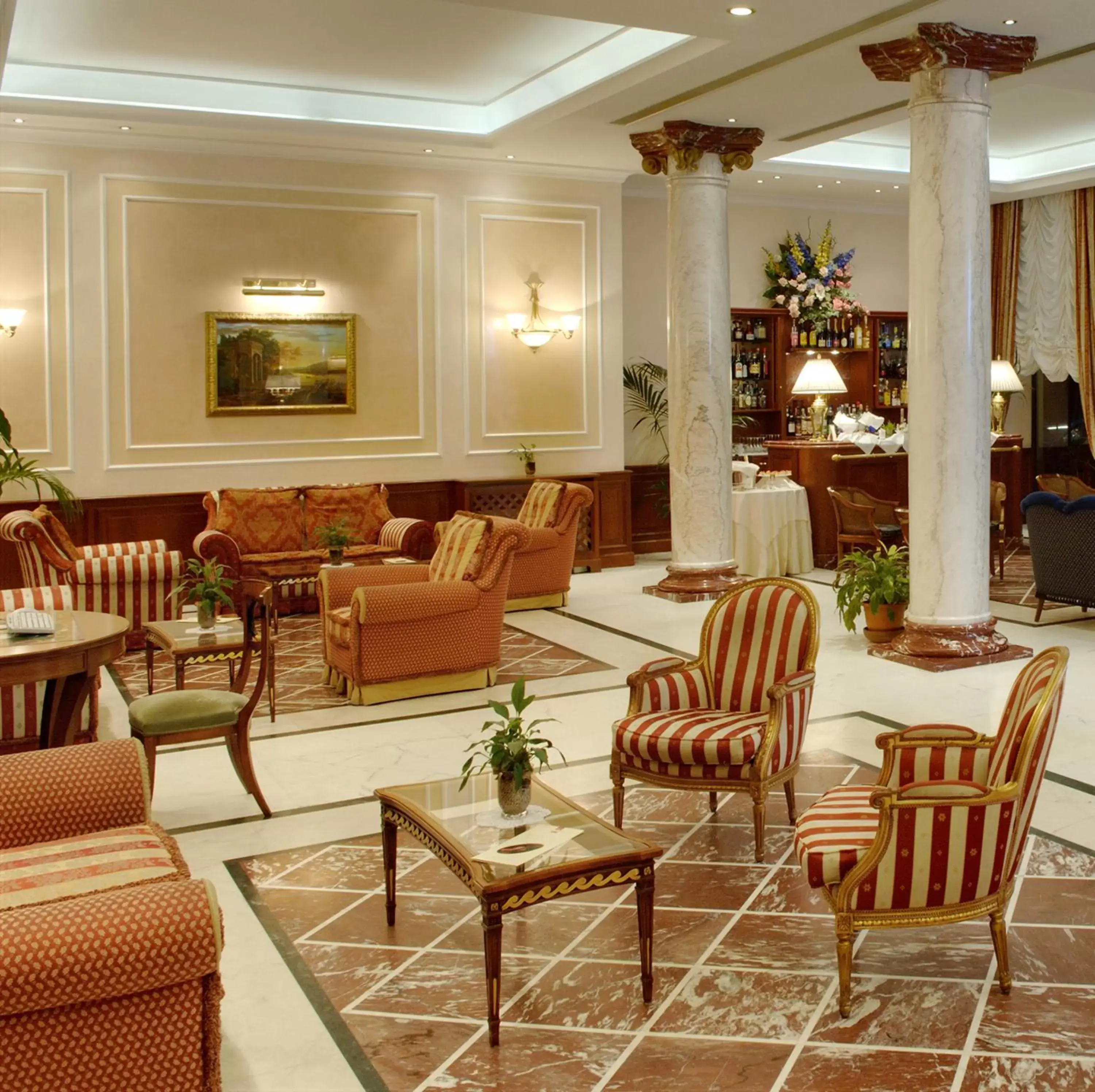 Lounge or bar in Andreola Central Hotel